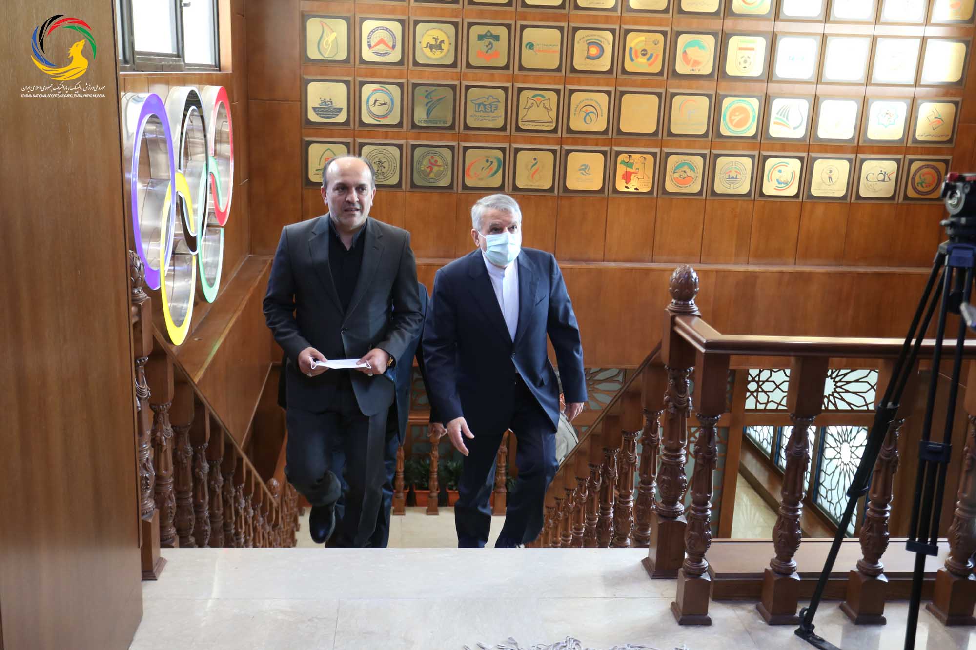 مراسم رونمایی از سردیس پنج تن از قهرمانان ورزش کشور