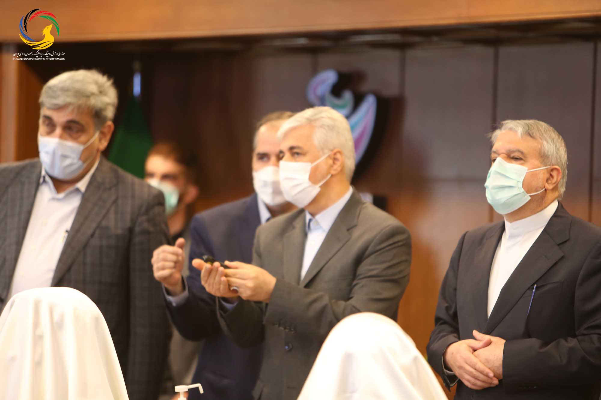 مراسم رونمایی از سردیس پنج تن از قهرمانان ورزش کشور