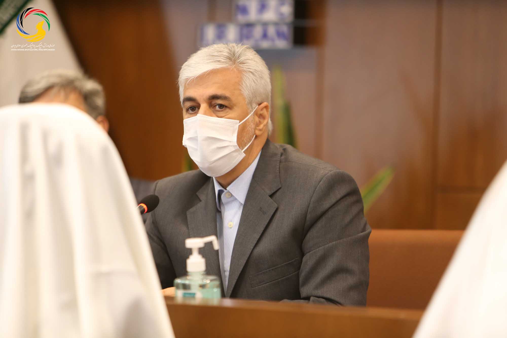 مراسم رونمایی از سردیس پنج تن از قهرمانان ورزش کشور