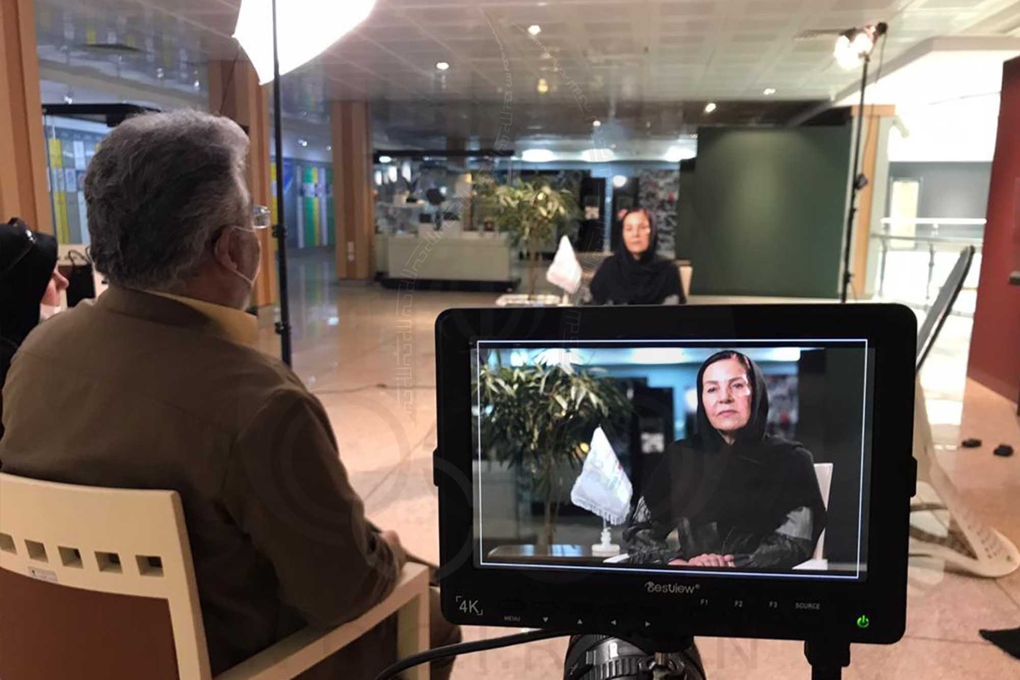 نینا زرگر صالح