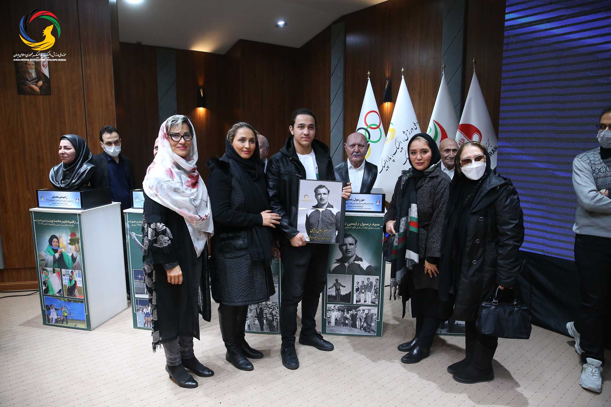 آئین رونمایی از سردیس طلایه داران بازی های آسیایی با حضور دکتر قالیباف