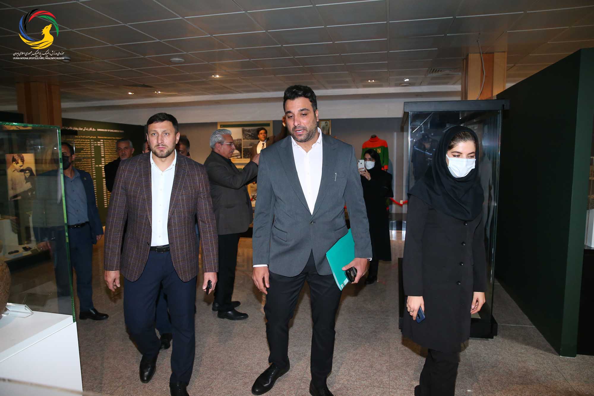بازدید ایوان تیخن رئیس فدراسیون دو و میدانی بلاروس از موزه ملی ورزش، المپیک، پارالمپیک
