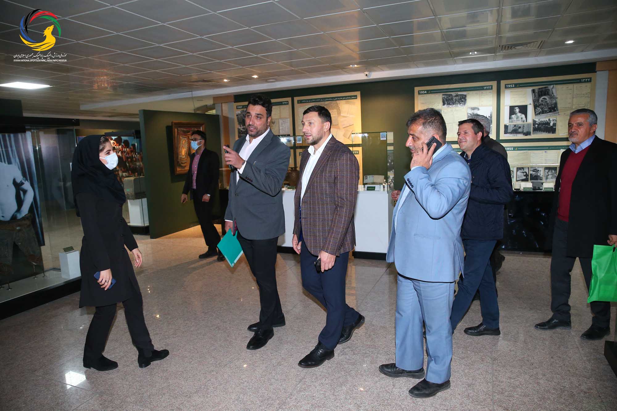 بازدید ایوان تیخن رئیس فدراسیون دو و میدانی بلاروس از موزه ملی ورزش، المپیک، پارالمپیک