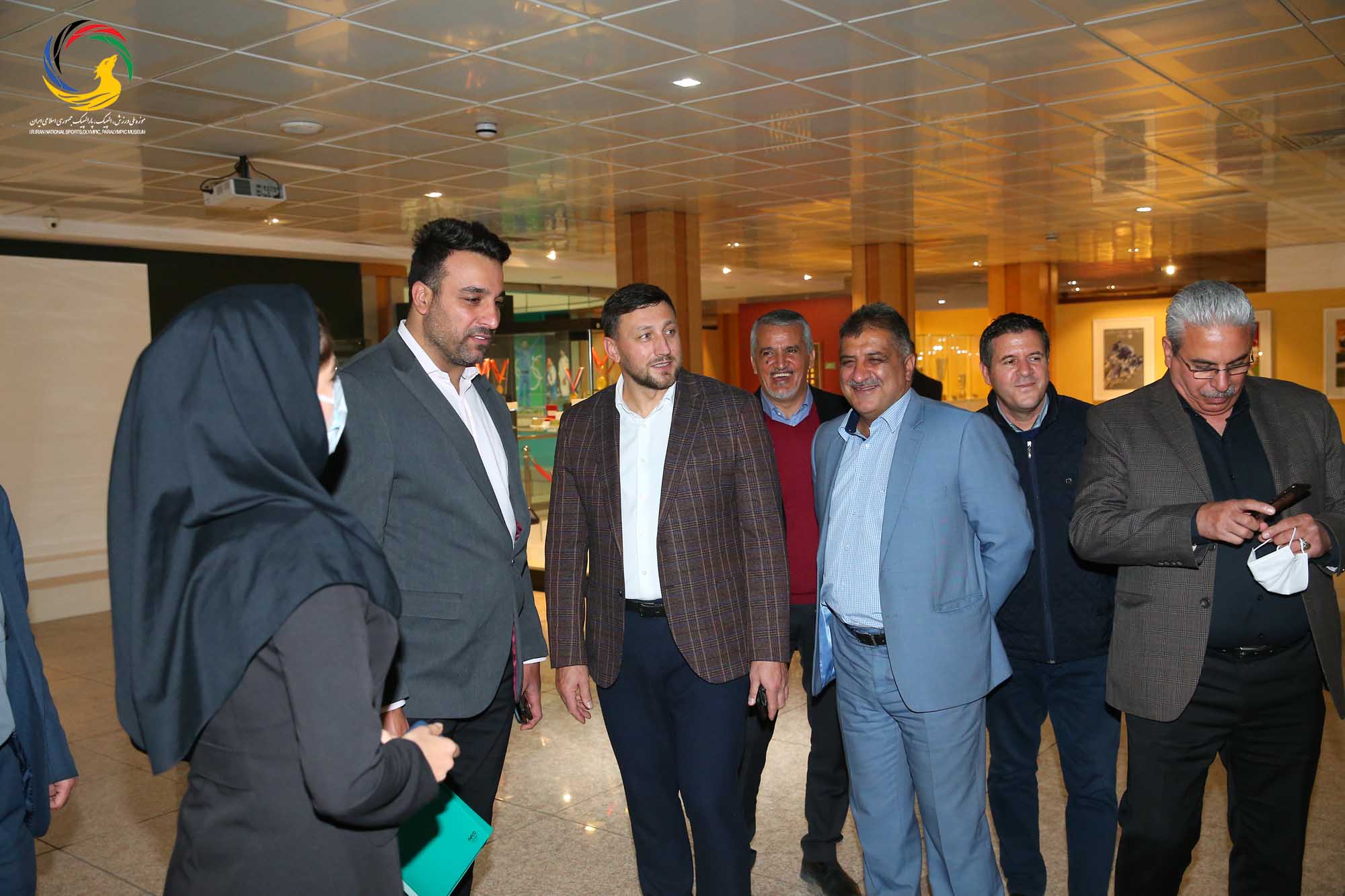 بازدید ایوان تیخن رئیس فدراسیون دو و میدانی بلاروس از موزه ملی ورزش، المپیک، پارالمپیک