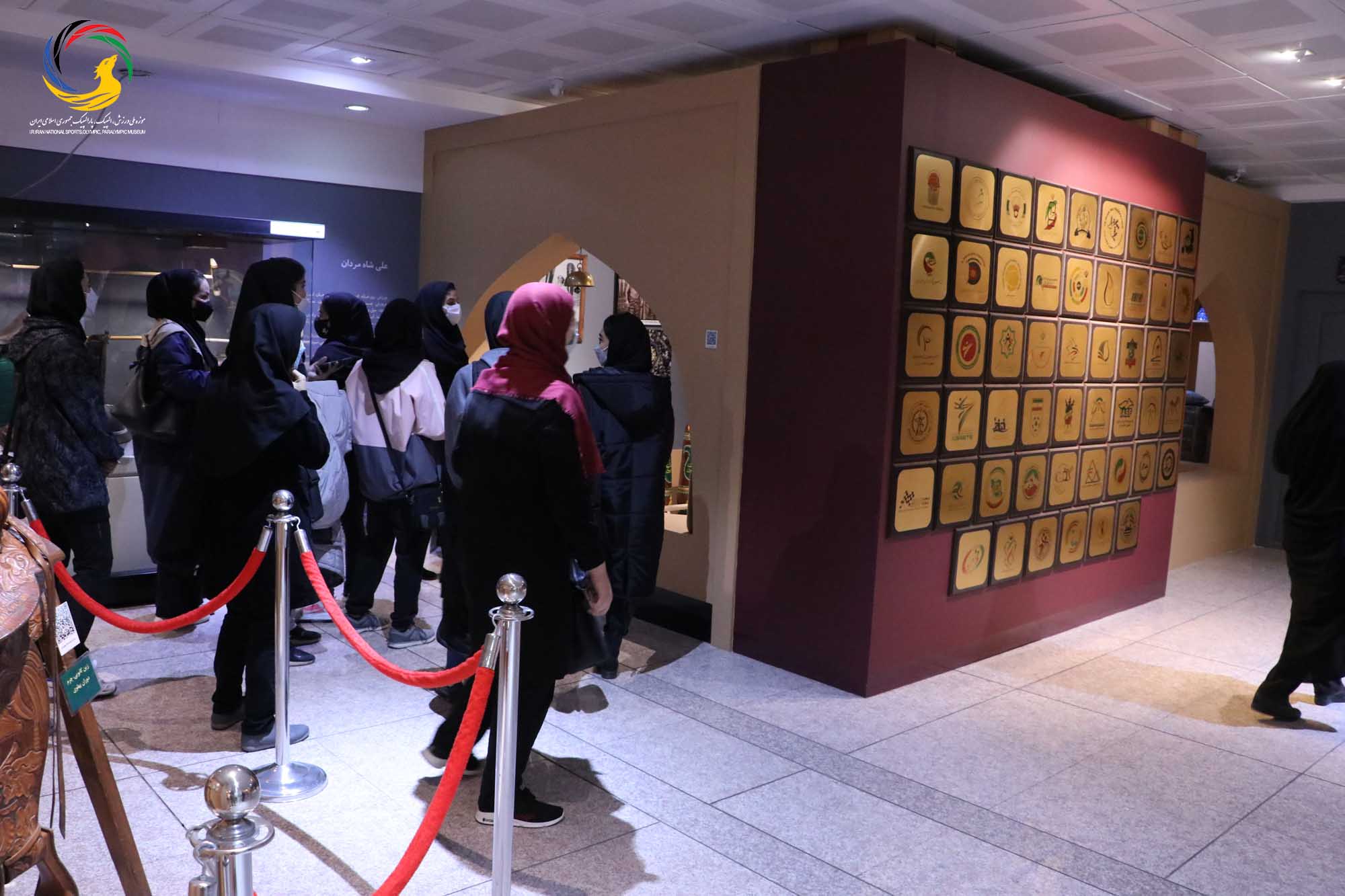 بازدید نخبگان دانشکده فنی و حرفه ای شریعتی از موزه ملی ورزش، المپیک، پارالمپیک