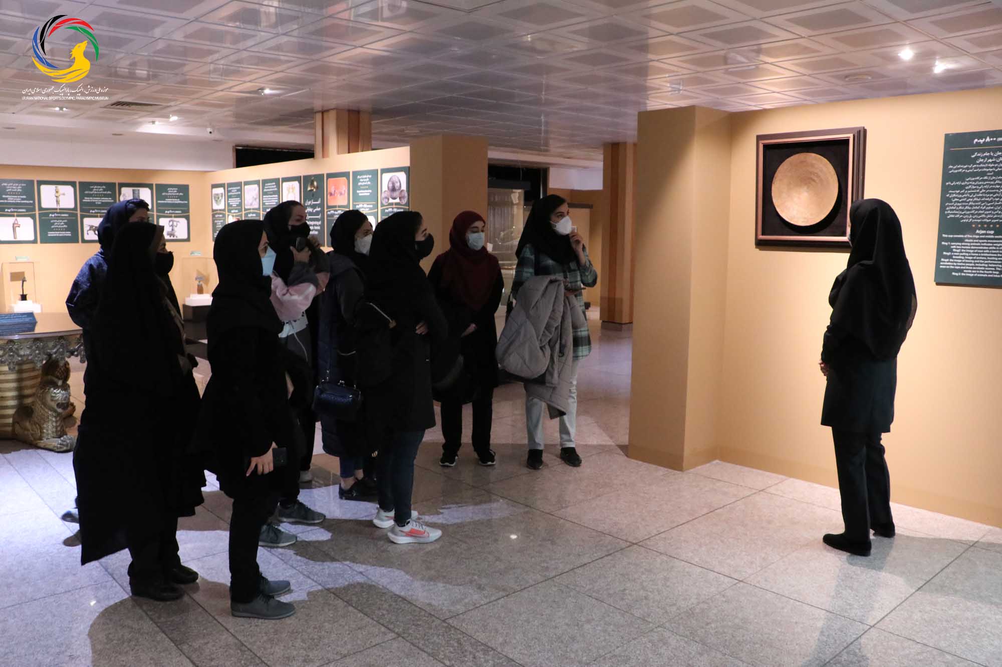 بازدید نخبگان دانشکده فنی و حرفه ای شریعتی از موزه ملی ورزش، المپیک، پارالمپیک