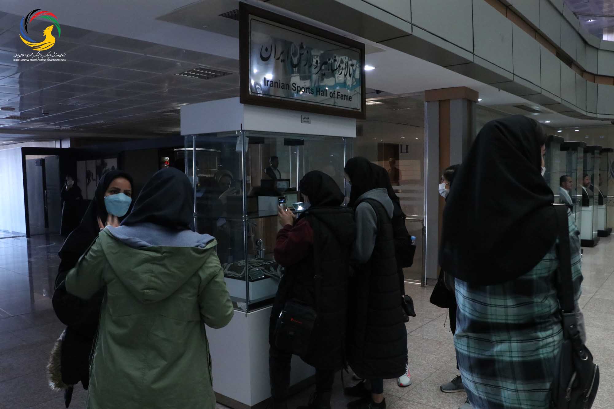 بازدید نخبگان دانشکده فنی و حرفه ای شریعتی از موزه ملی ورزش، المپیک، پارالمپیک