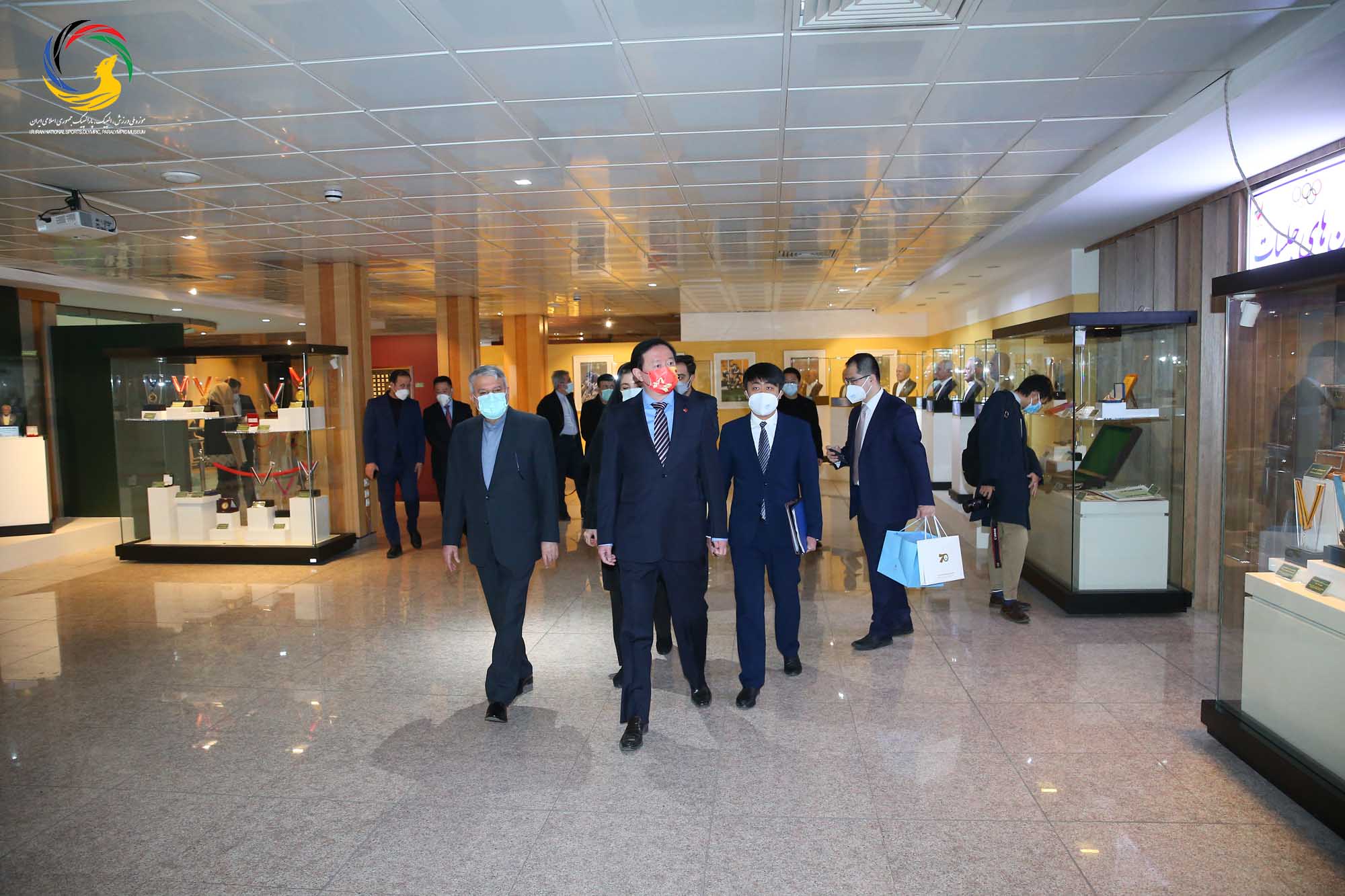 بازدید سفیر کشور چین و هیئت همراه از موزه ملی ورزش، المپیک، پارالمپیک