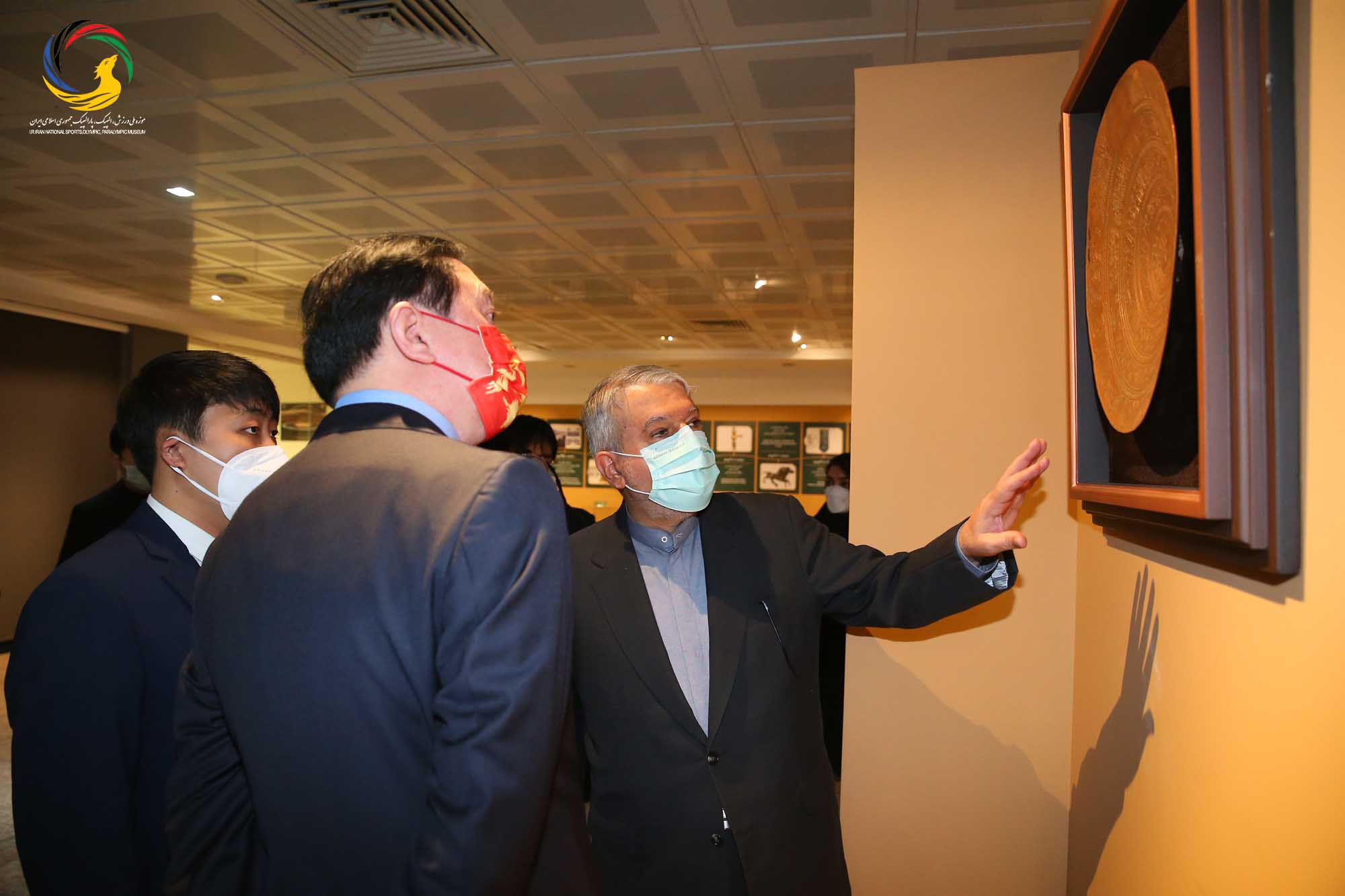 بازدید سفیر کشور چین و هیئت همراه از موزه ملی ورزش، المپیک، پارالمپیک