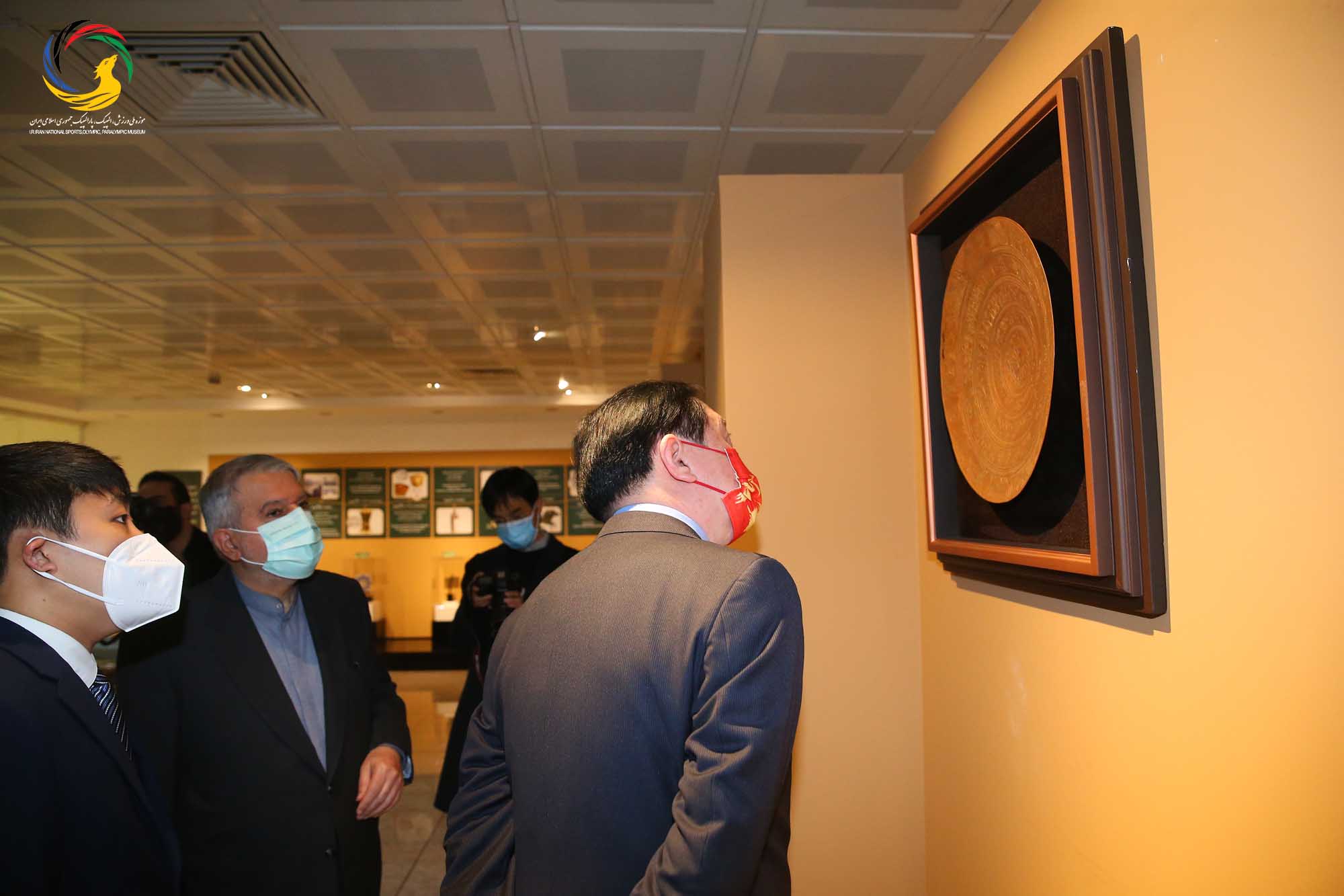 بازدید سفیر کشور چین و هیئت همراه از موزه ملی ورزش، المپیک، پارالمپیک