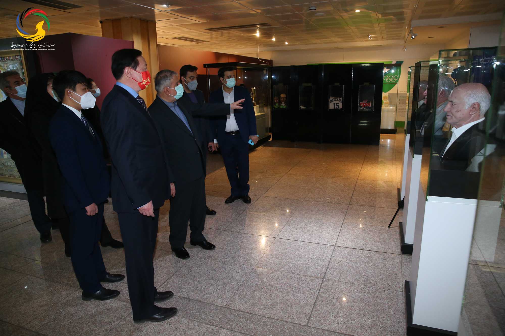 بازدید سفیر کشور چین و هیئت همراه از موزه ملی ورزش، المپیک، پارالمپیک