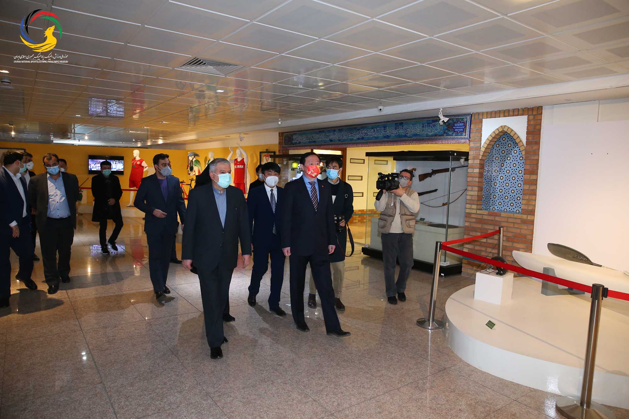 بازدید سفیر کشور چین و هیئت همراه از موزه ملی ورزش، المپیک، پارالمپیک