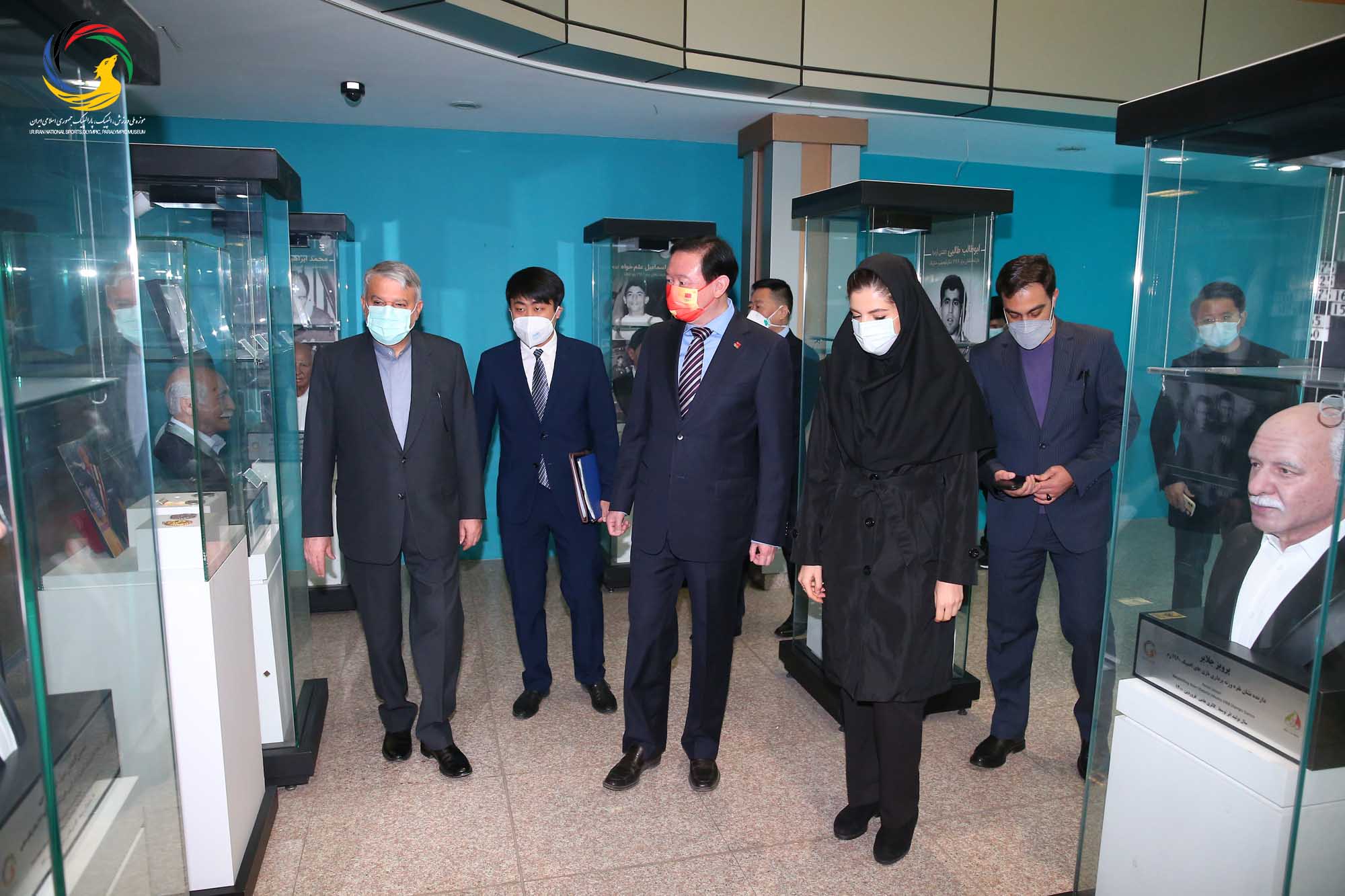 بازدید سفیر کشور چین و هیئت همراه از موزه ملی ورزش، المپیک، پارالمپیک