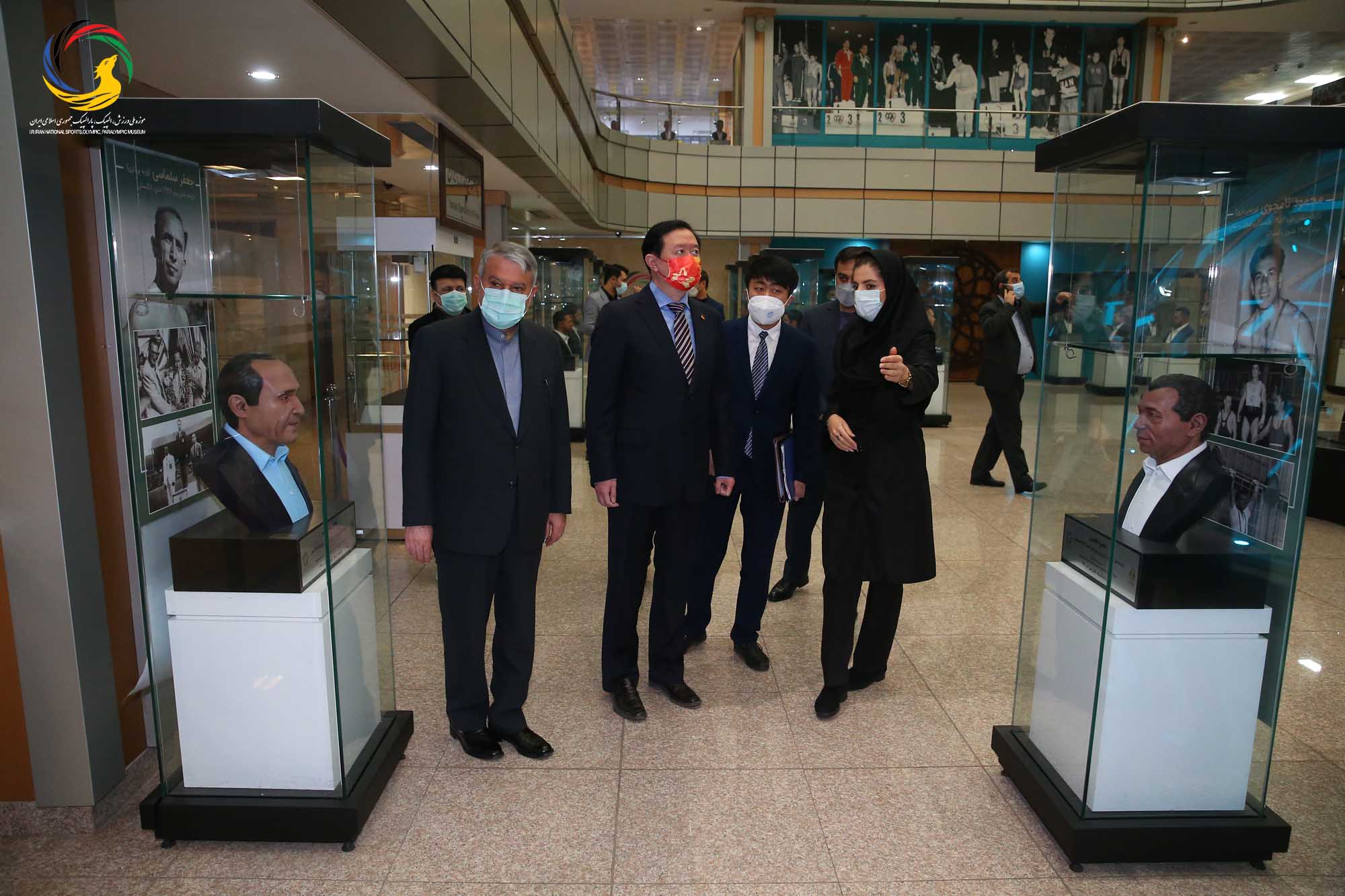 بازدید سفیر کشور چین و هیئت همراه از موزه ملی ورزش، المپیک، پارالمپیک