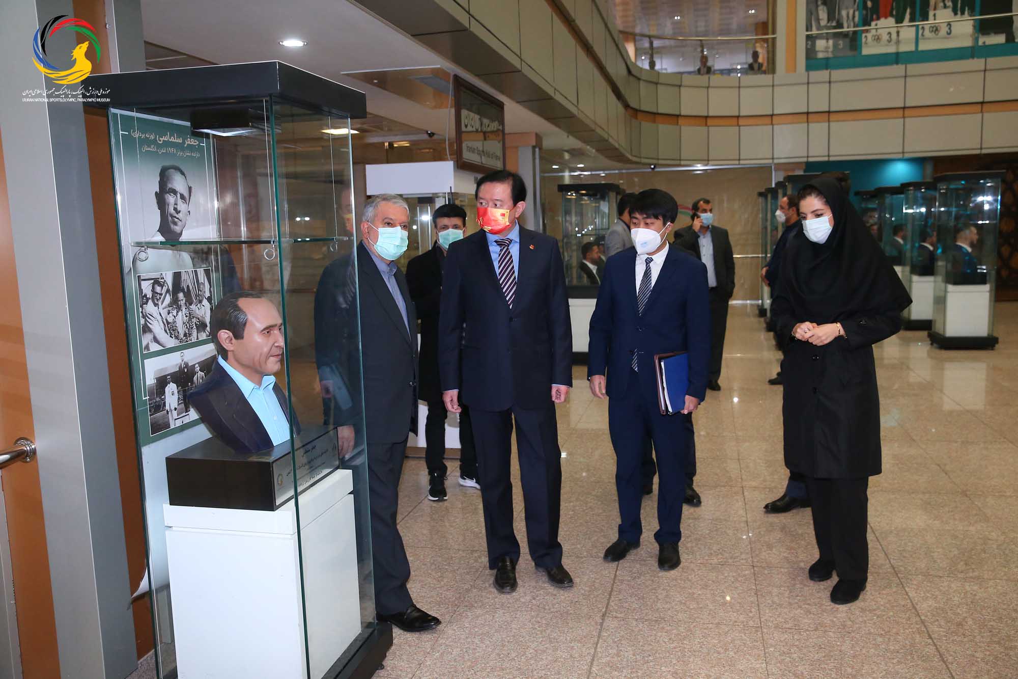 بازدید سفیر کشور چین و هیئت همراه از موزه ملی ورزش، المپیک، پارالمپیک