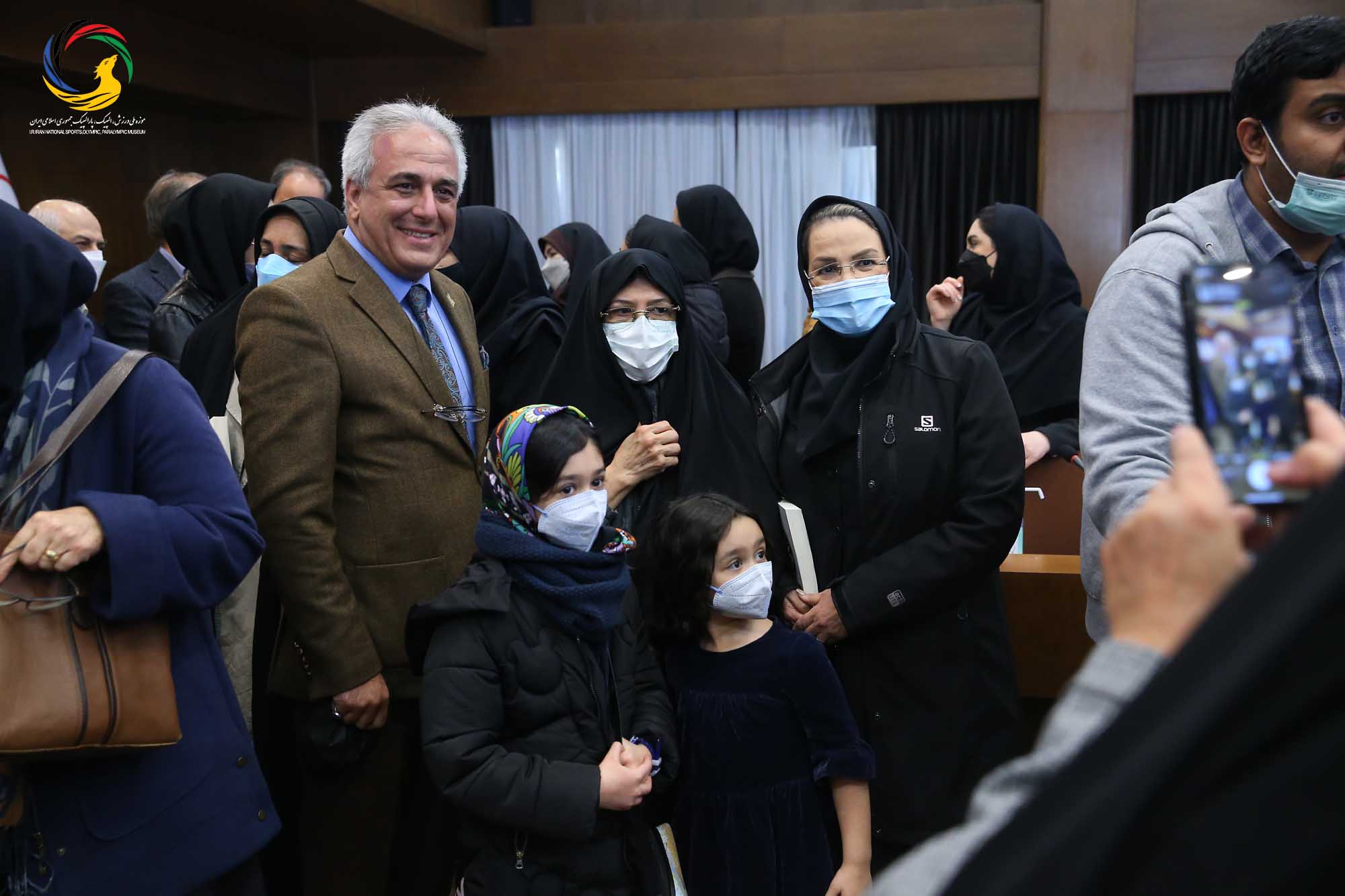 مراسم رونمایی از سردیس چهره ماندگار ورزش ایران سرکار خانم طاهره طاهریان