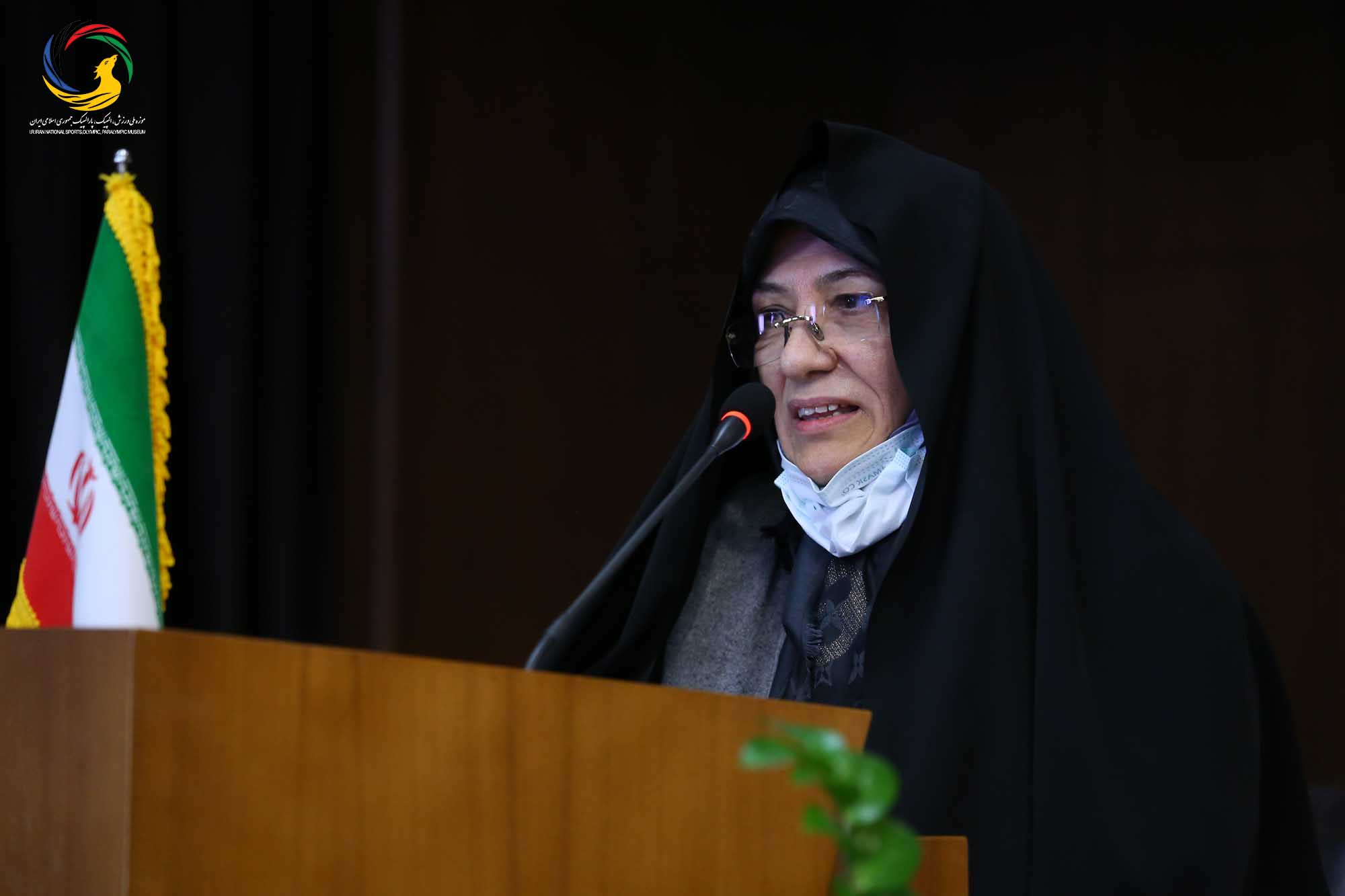 مراسم رونمایی از سردیس چهره ماندگار ورزش ایران سرکار خانم طاهره طاهریان