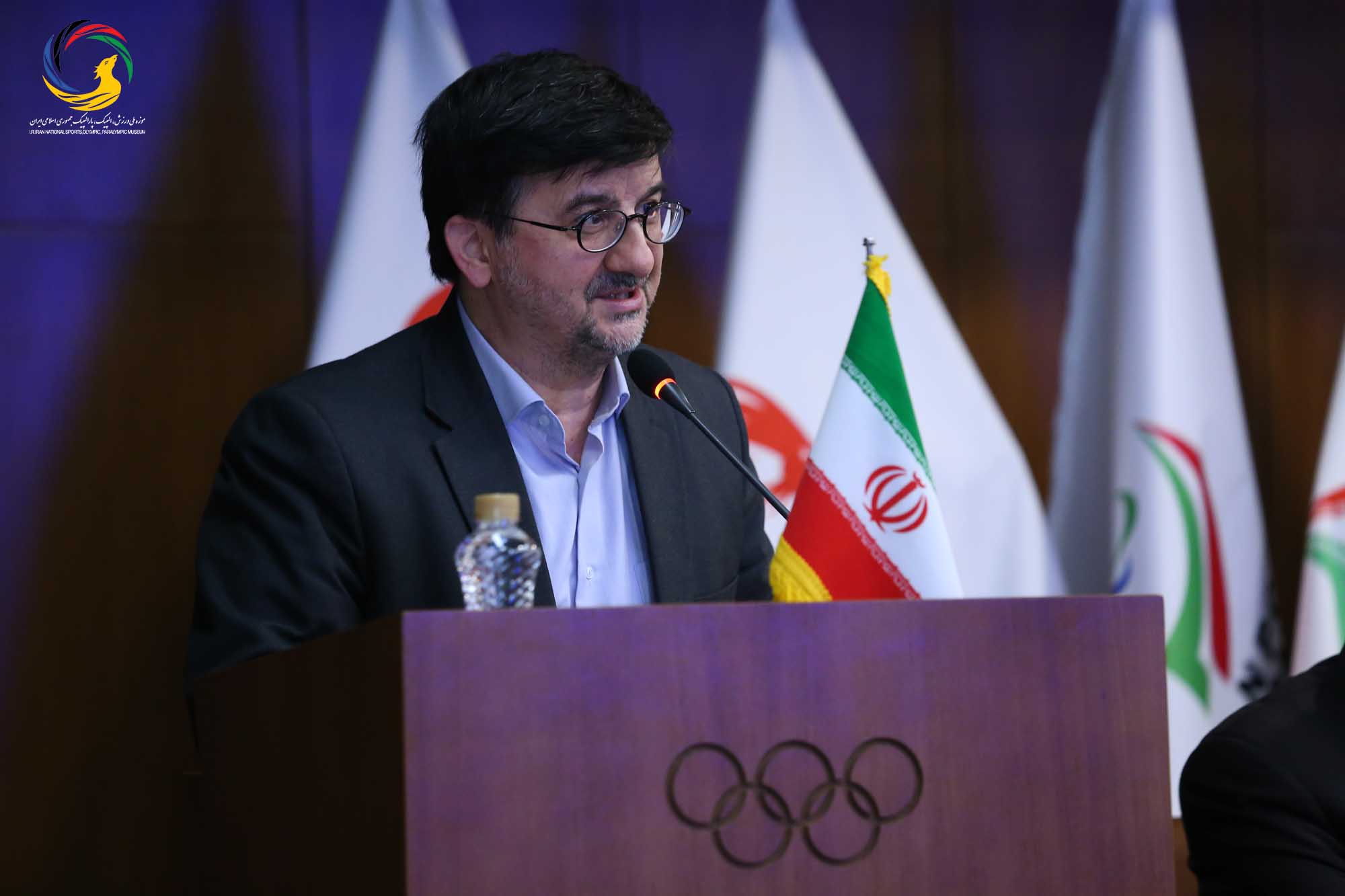 مراسم رونمایی از سردیس چهره ماندگار ورزش ایران سرکار خانم طاهره طاهریان