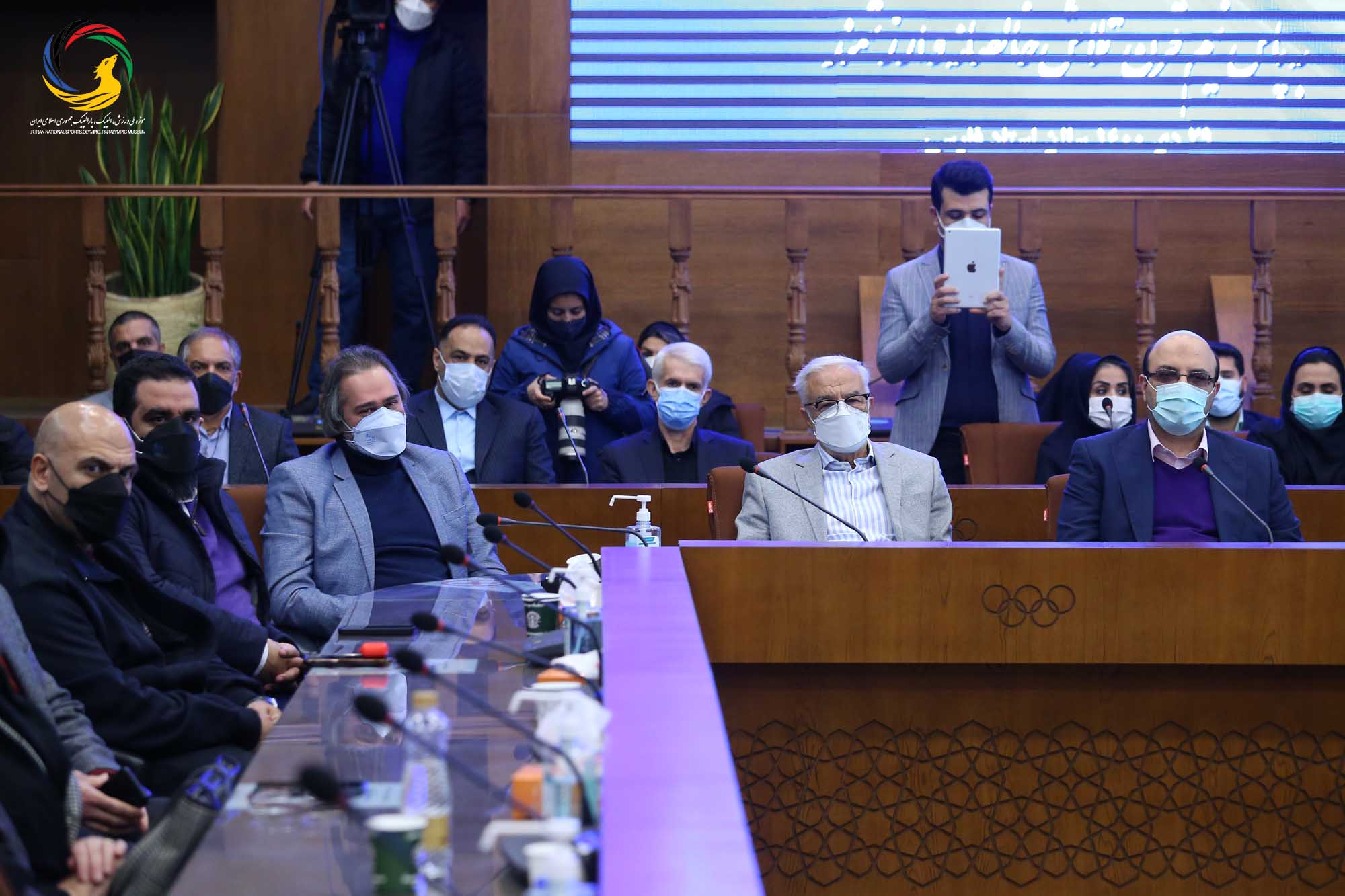 مراسم رونمایی از سردیس چهره ماندگار ورزش ایران سرکار خانم طاهره طاهریان