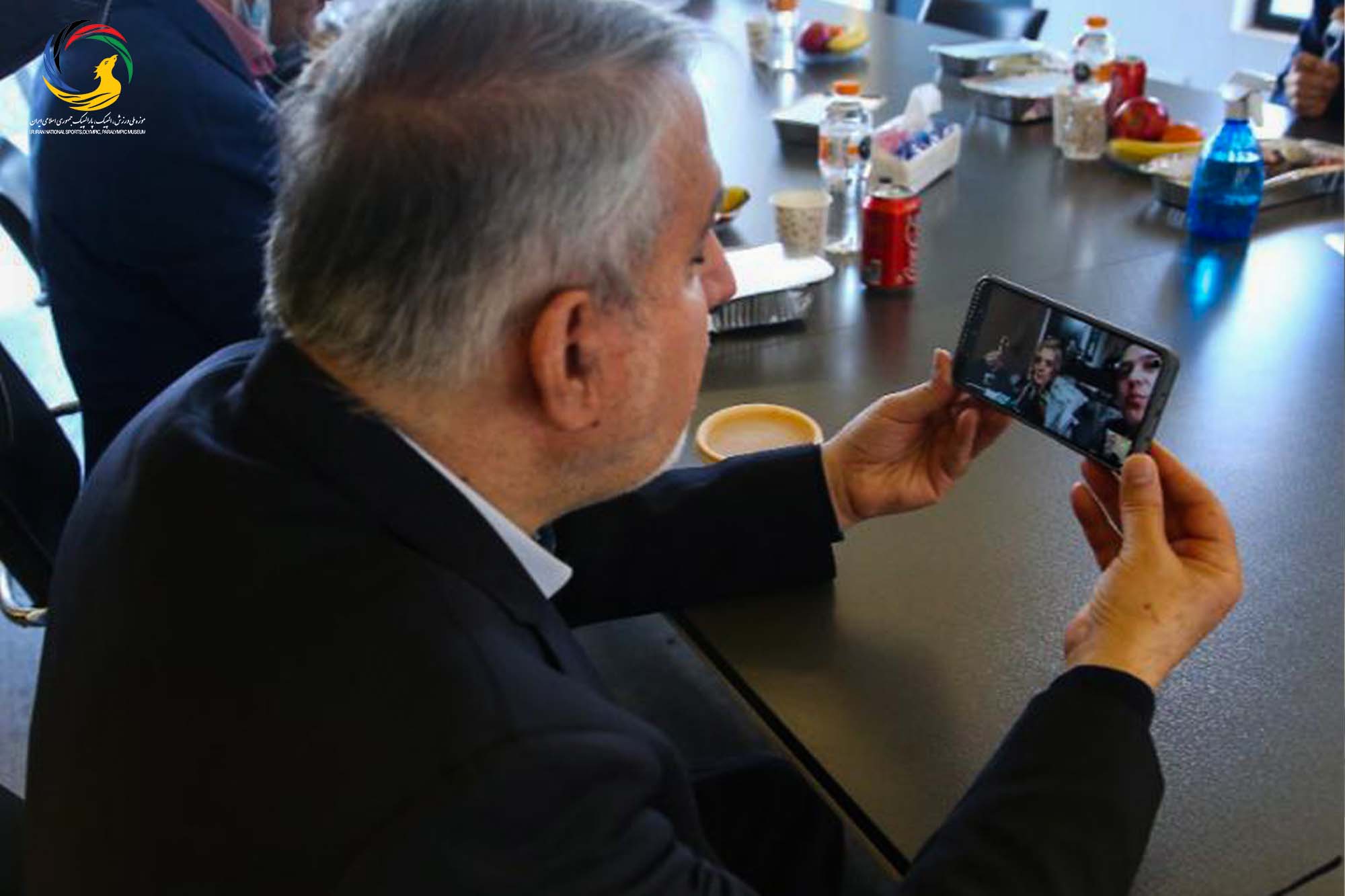 اهدای لباس خانم مینا فتحی برنده مدال برنز بازی های آسیایی ۱۹۶۶ بانکوک به موزه ملی ورزش المپیک و پارالمپیک