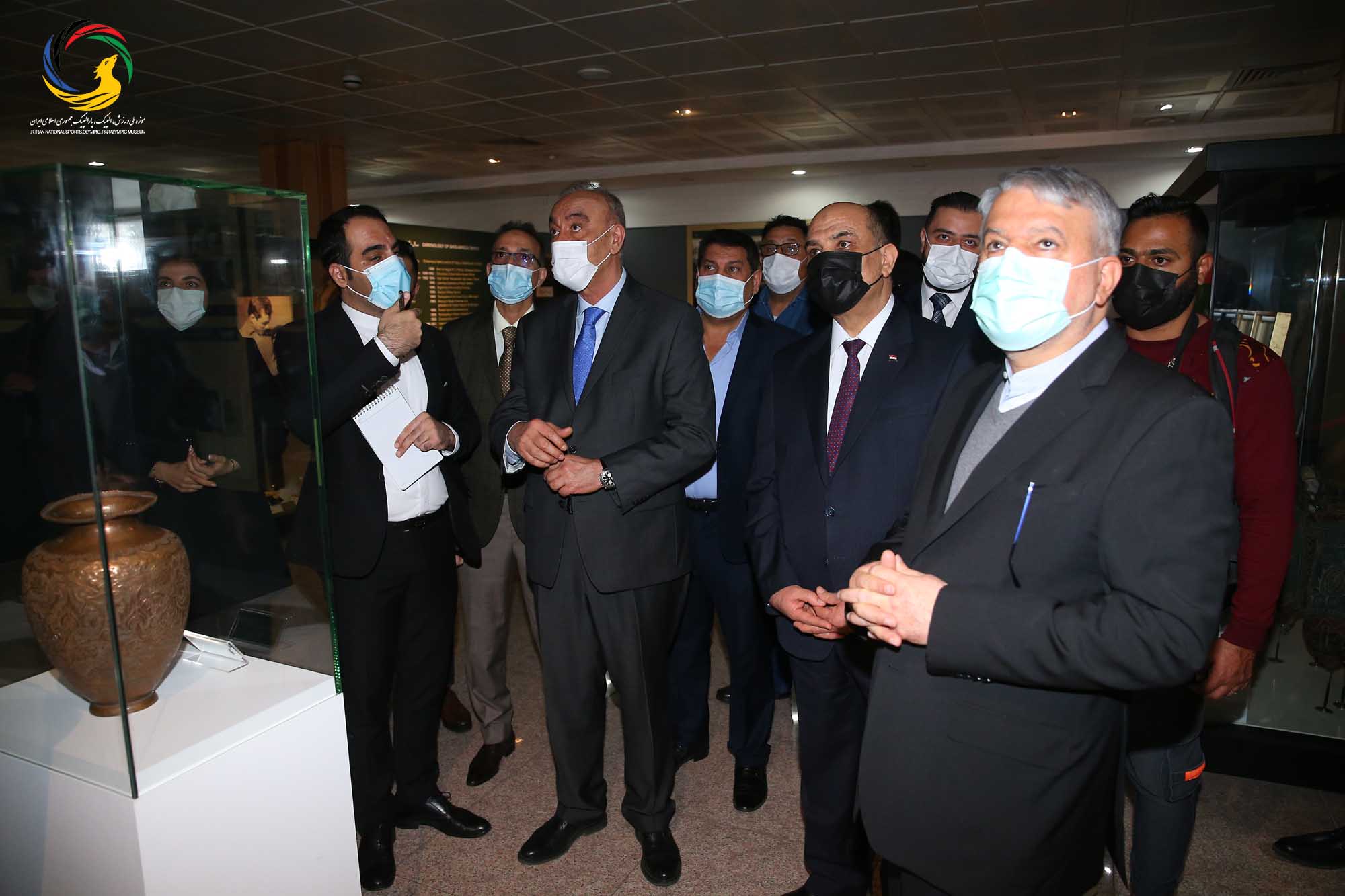 بازدید رئیس و دبیرکل کمیته ملی المپیک عراق از موزه ملی ورزش المپیک و پارالمپیک
