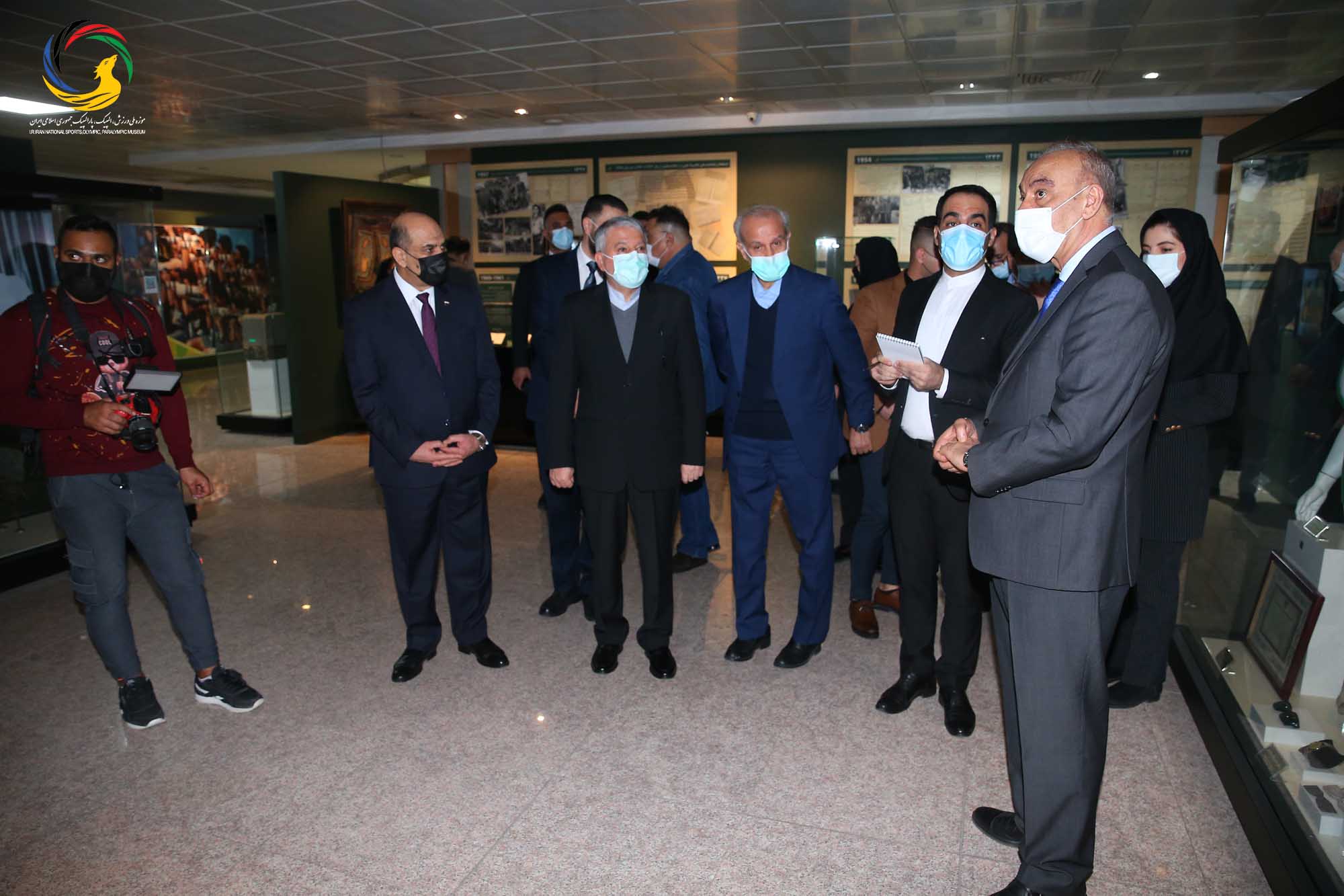 بازدید رئیس و دبیرکل کمیته ملی المپیک عراق از موزه ملی ورزش المپیک و پارالمپیک