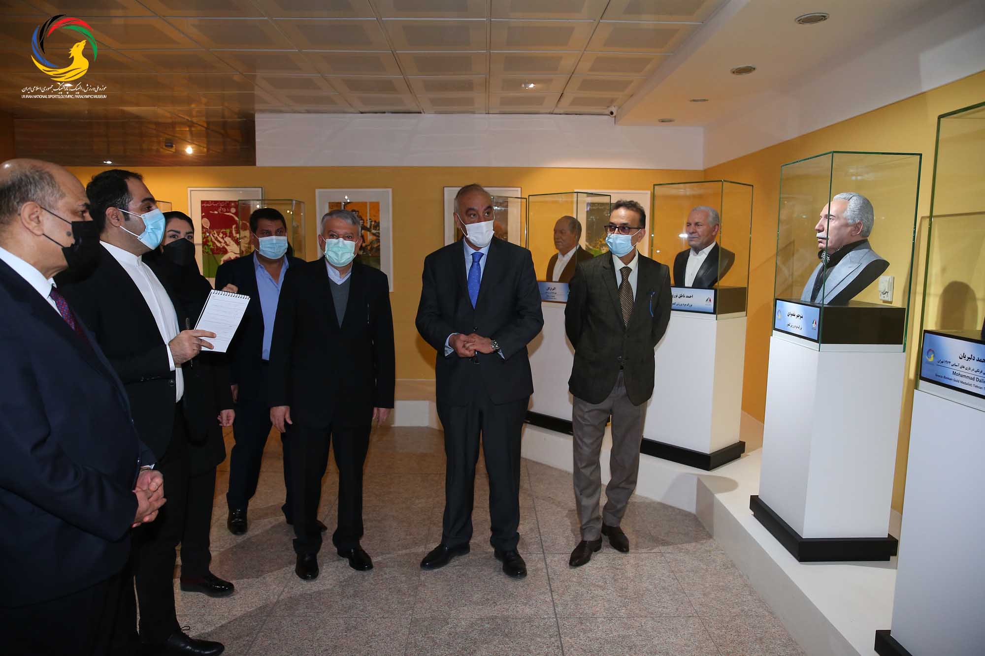 بازدید رئیس و دبیرکل کمیته ملی المپیک عراق از موزه ملی ورزش المپیک و پارالمپیک