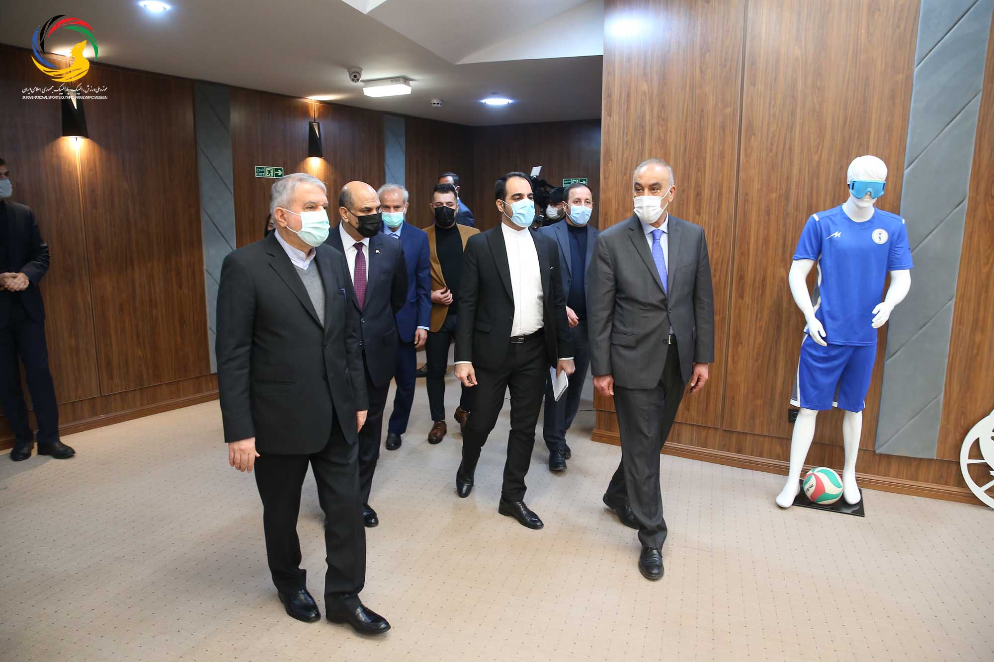 بازدید رئیس و دبیرکل کمیته ملی المپیک عراق از موزه ملی ورزش المپیک و پارالمپیک