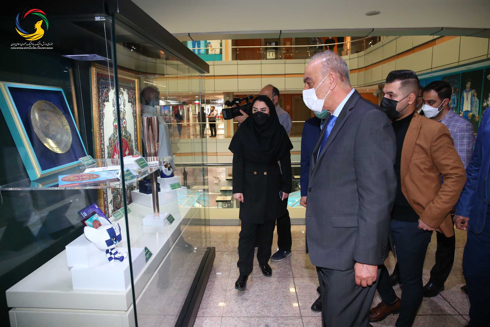 بازدید رئیس و دبیرکل کمیته ملی المپیک عراق از موزه ملی ورزش المپیک و پارالمپیک