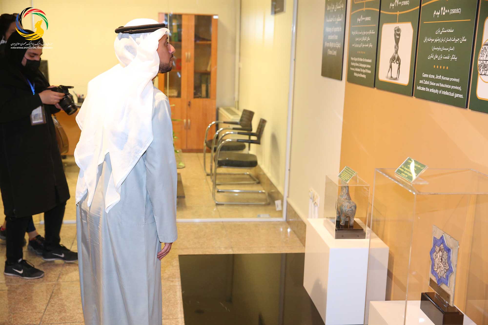 بازدید قیس عبدالله الظالعی رئیس اماراتی کنفدراسیون راگبی آسیا از موزه ملی ورزش، المپیک، پارالمپیک