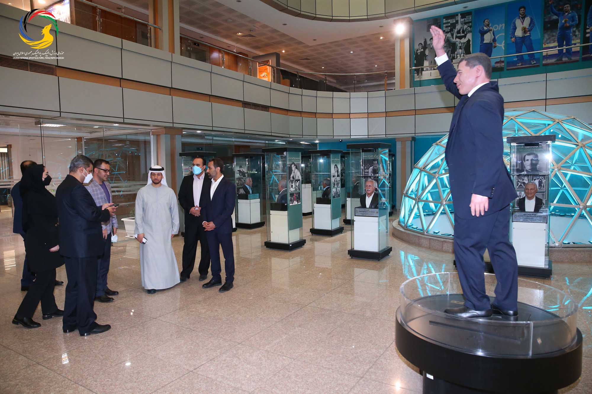 بازدید قیس عبدالله الظالعی رئیس اماراتی کنفدراسیون راگبی آسیا از موزه ملی ورزش، المپیک، پارالمپیک
