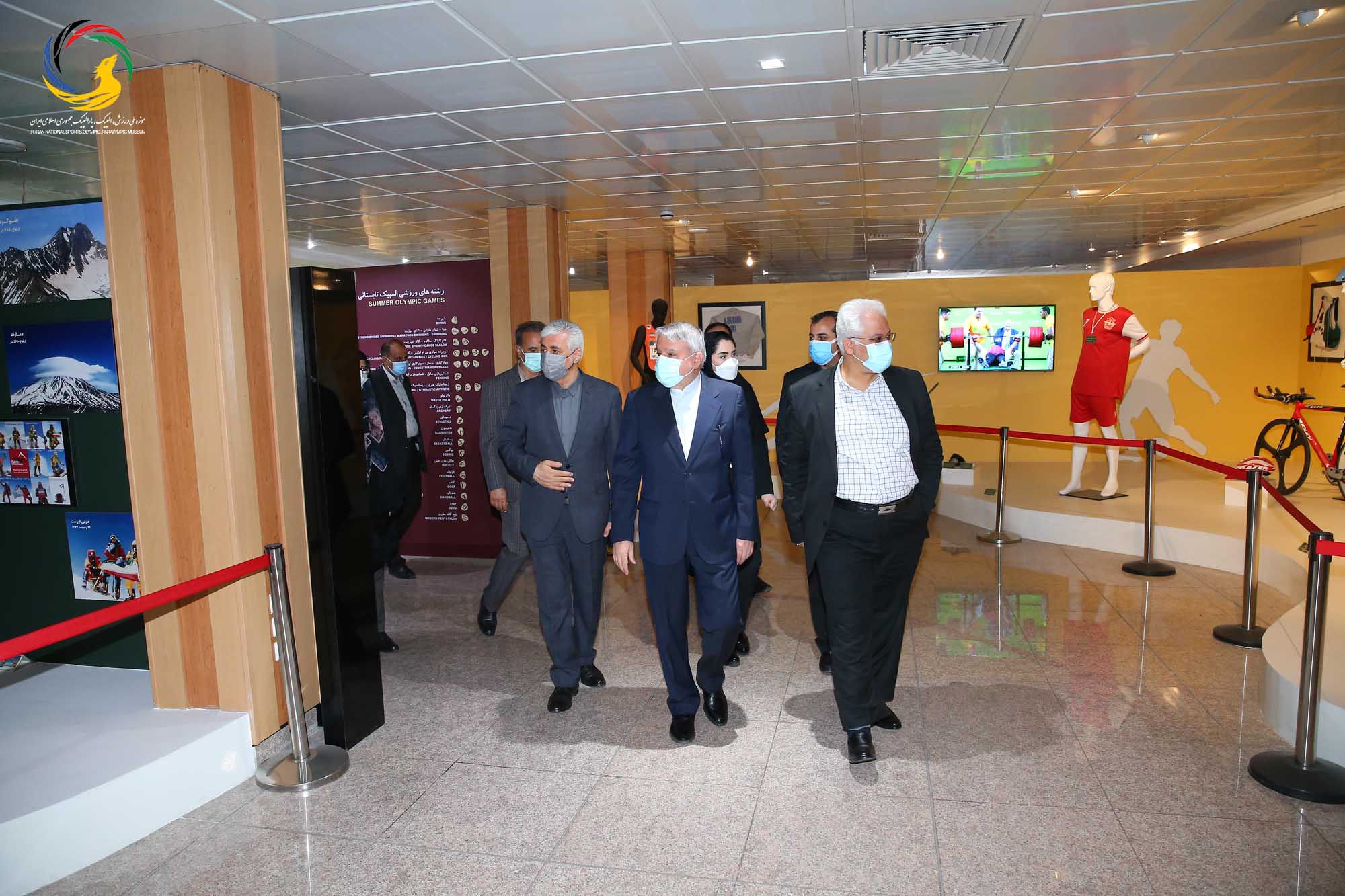 بازدید دکتر حمید سجادی وزیر ورزش و جوانان از موزه ملی ورزش، المپیک، پارالمپیک
