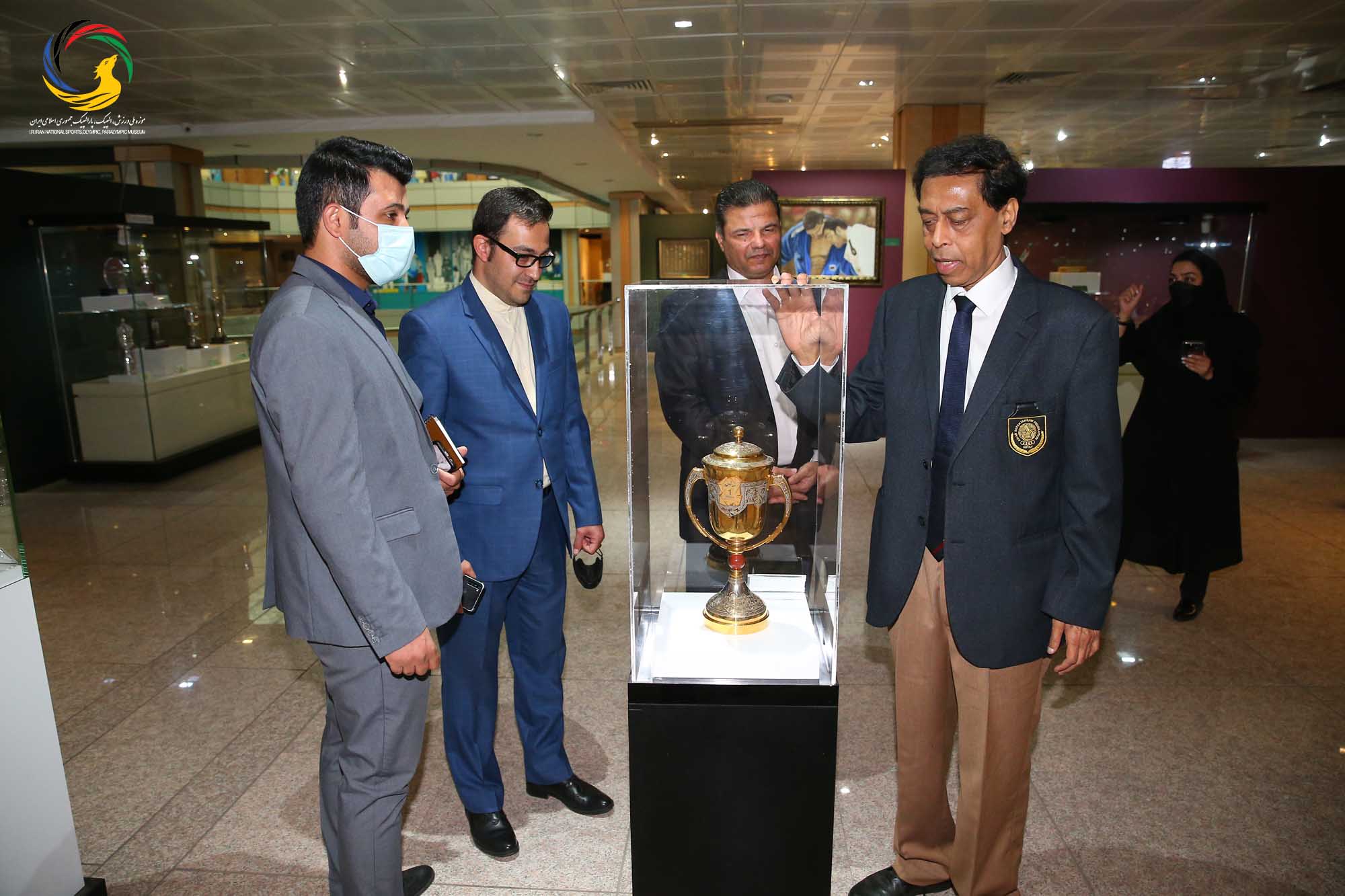 بازدید عبدالحلیم بن قادر رئیس فدراسیون سپک تاکرای آسیا از موزه ملی ورزش، المپیک، پارالمپیک