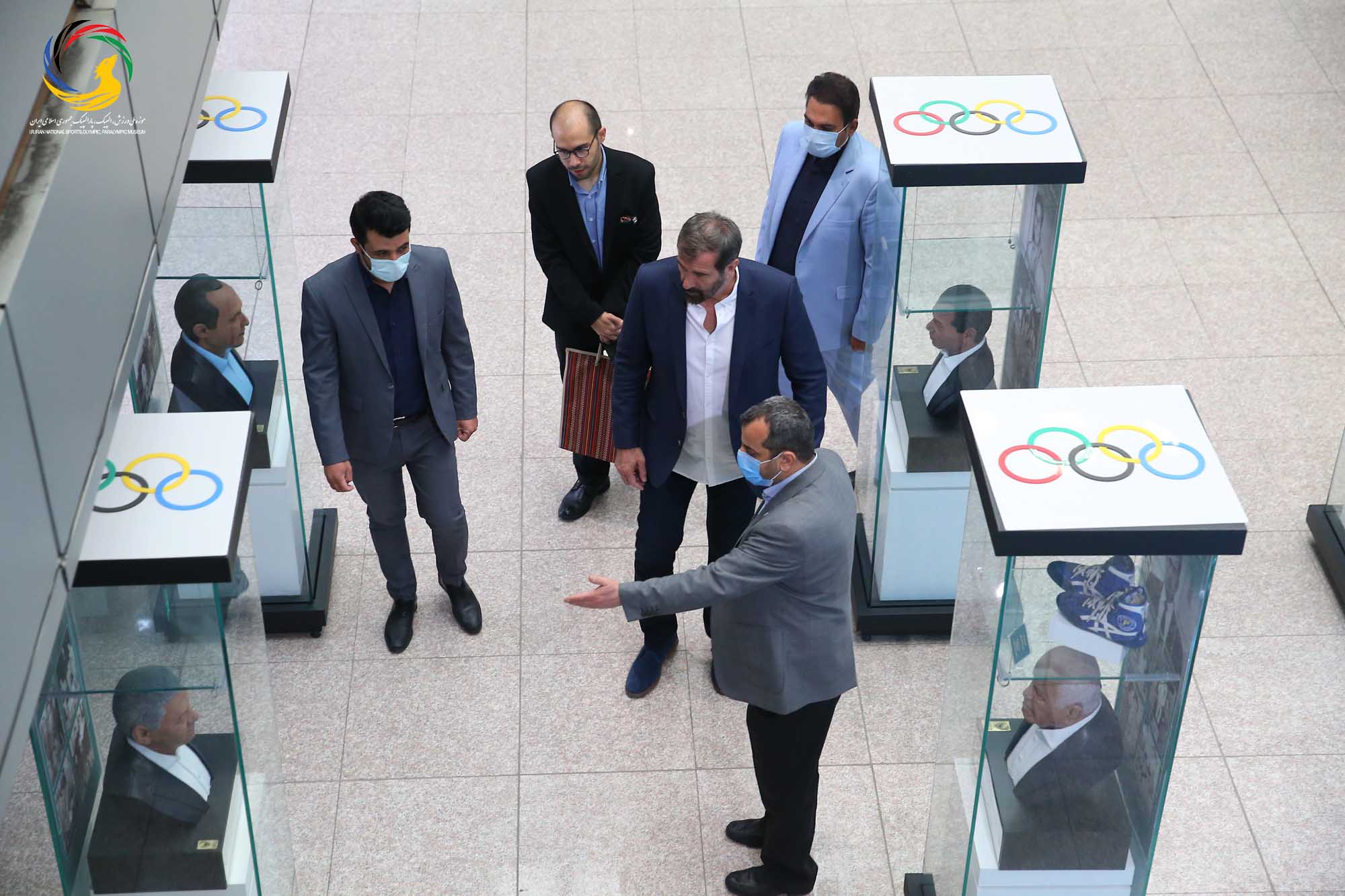 بازدید وسلین وویویچ سرمربی تیم ملی هندبال ایران از موزه ملی ورزش، المپیک، پارالمپیک