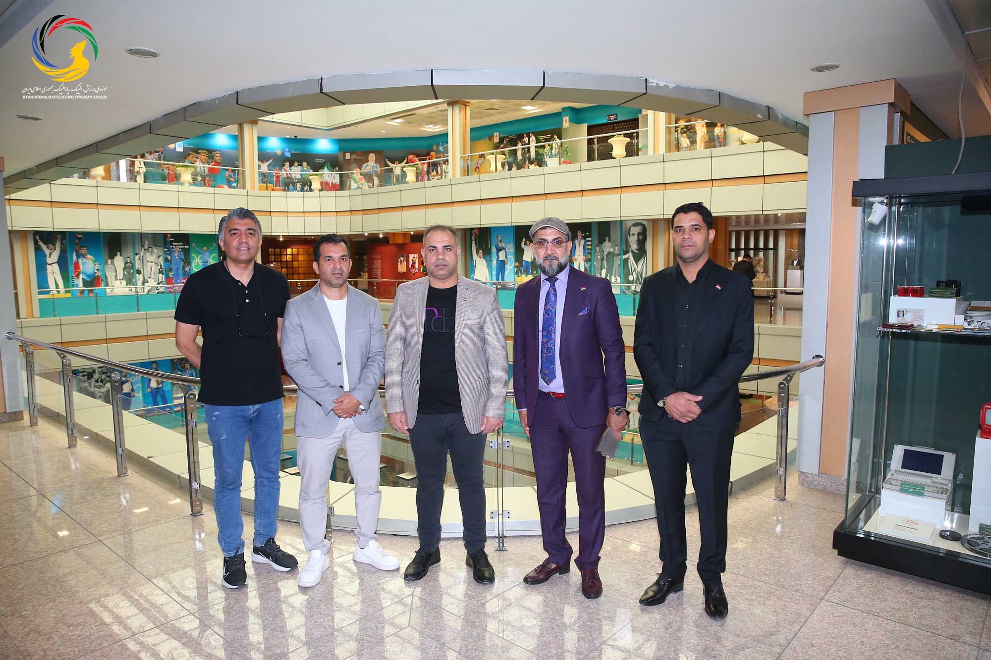 بازدید دکتر صفا صاحب نیف رئیس فدراسیون تنیس عراق از موزه ملی ورزش، المپیک، پارالمپیک