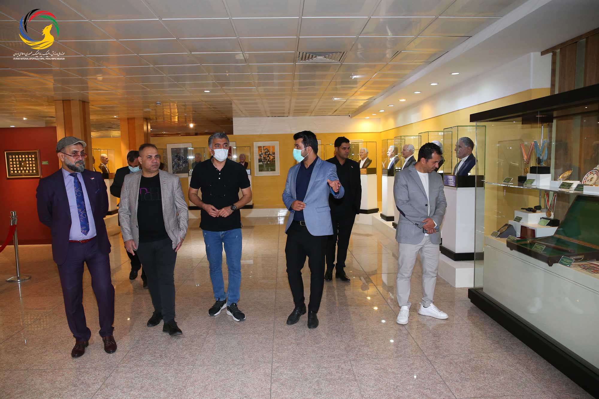 بازدید دکتر صفا صاحب نیف رئیس فدراسیون تنیس عراق از موزه ملی ورزش، المپیک، پارالمپیک