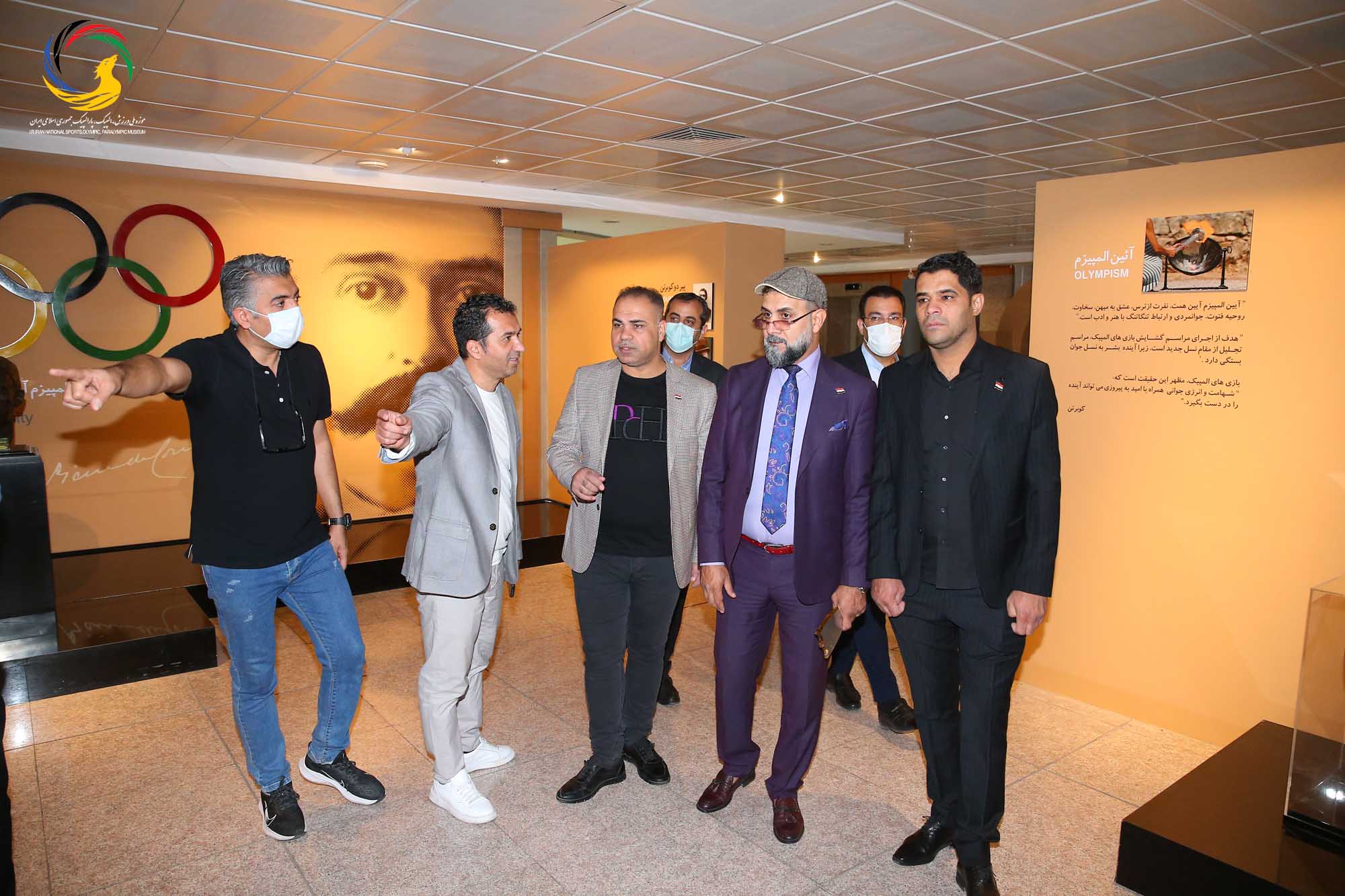 بازدید دکتر صفا صاحب نیف رئیس فدراسیون تنیس عراق از موزه ملی ورزش، المپیک، پارالمپیک