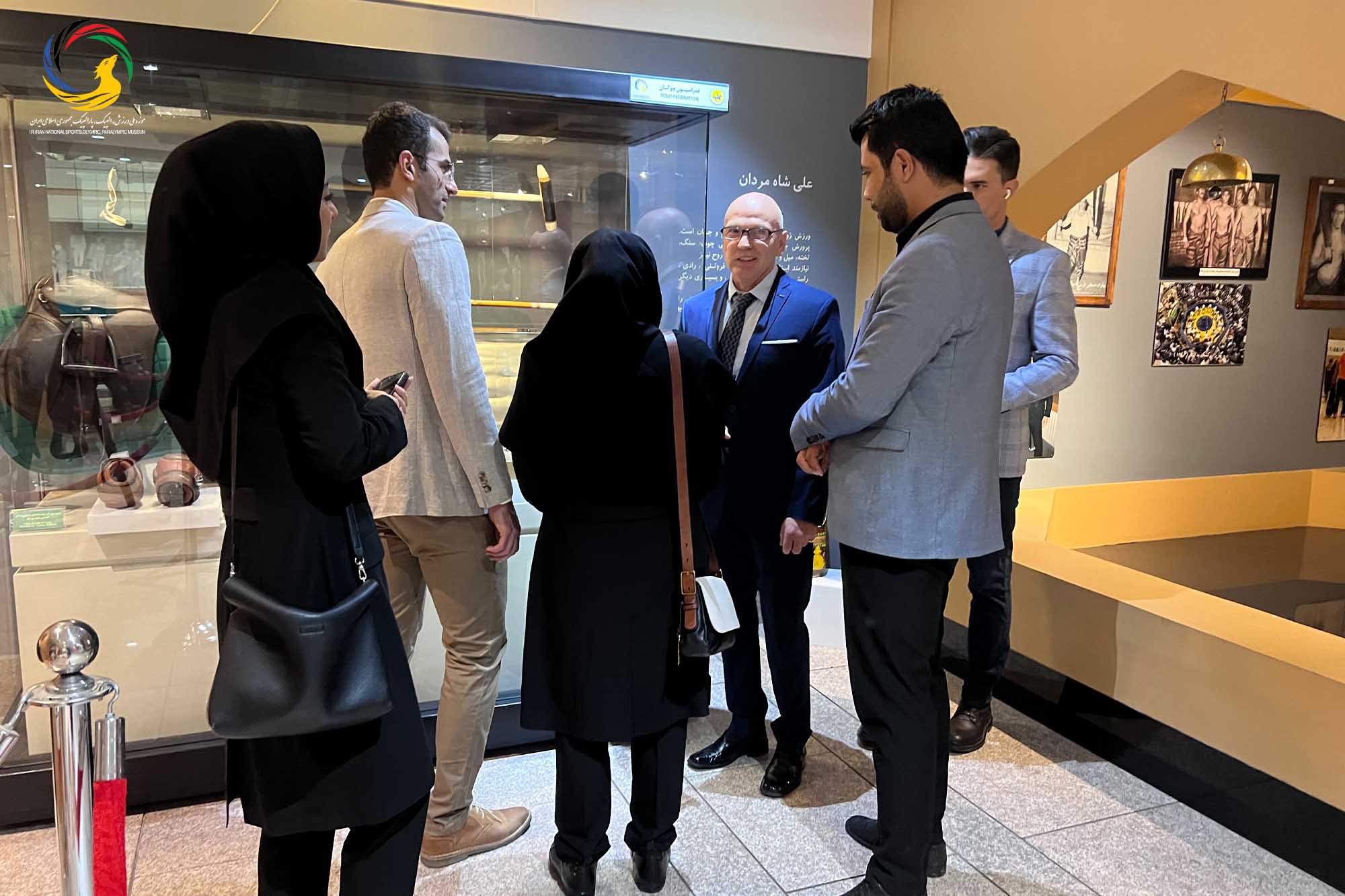 بازدید آندری نوویکوو مدرس جهانی پیلاتس و عضو کنفدراسیون پیلاتس از موزه ملی ورزش، المپیک، پارالمپیک