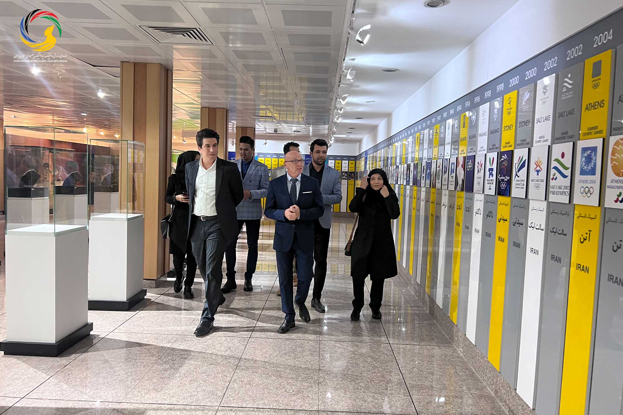 بازدید آندری نوویکوو مدرس جهانی پیلاتس و عضو کنفدراسیون پیلاتس از موزه ملی ورزش، المپیک، پارالمپیک