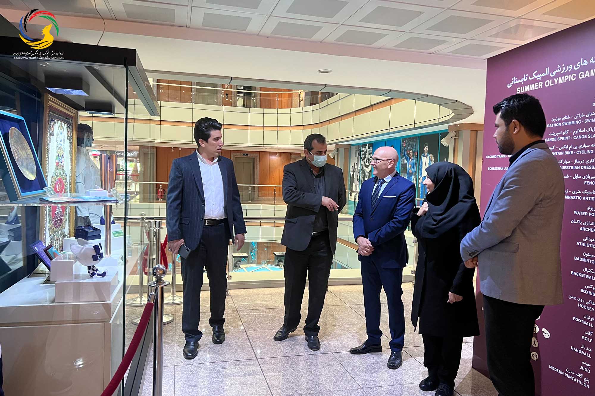 بازدید آندری نوویکوو مدرس جهانی پیلاتس و عضو کنفدراسیون پیلاتس از موزه ملی ورزش، المپیک، پارالمپیک