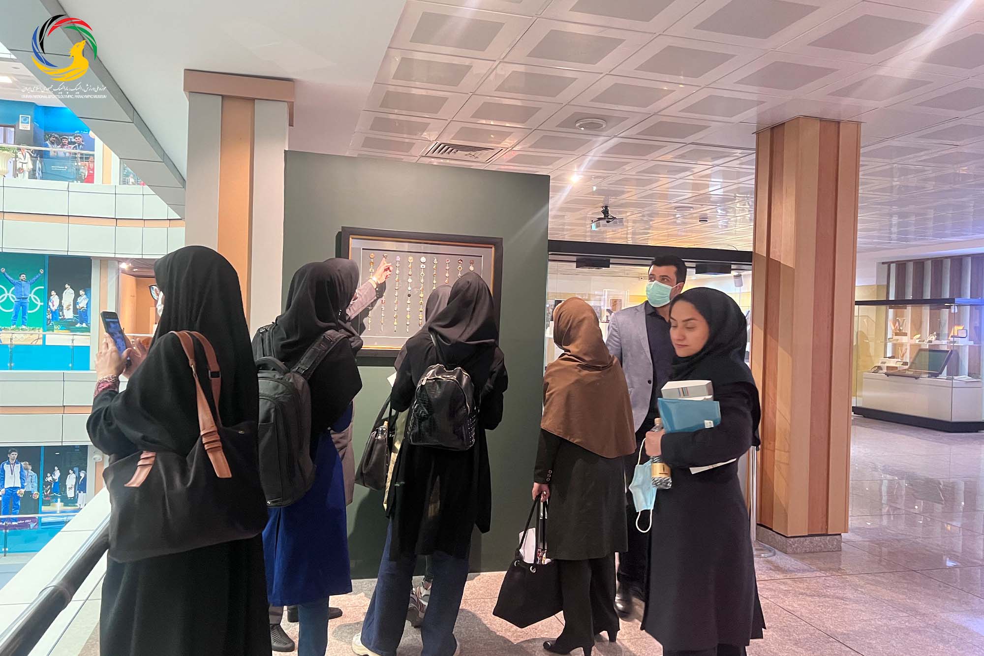 دانشجویان کارشناسی ارشد رشته مطالعات آرشیوی دانشگاه الزهرا