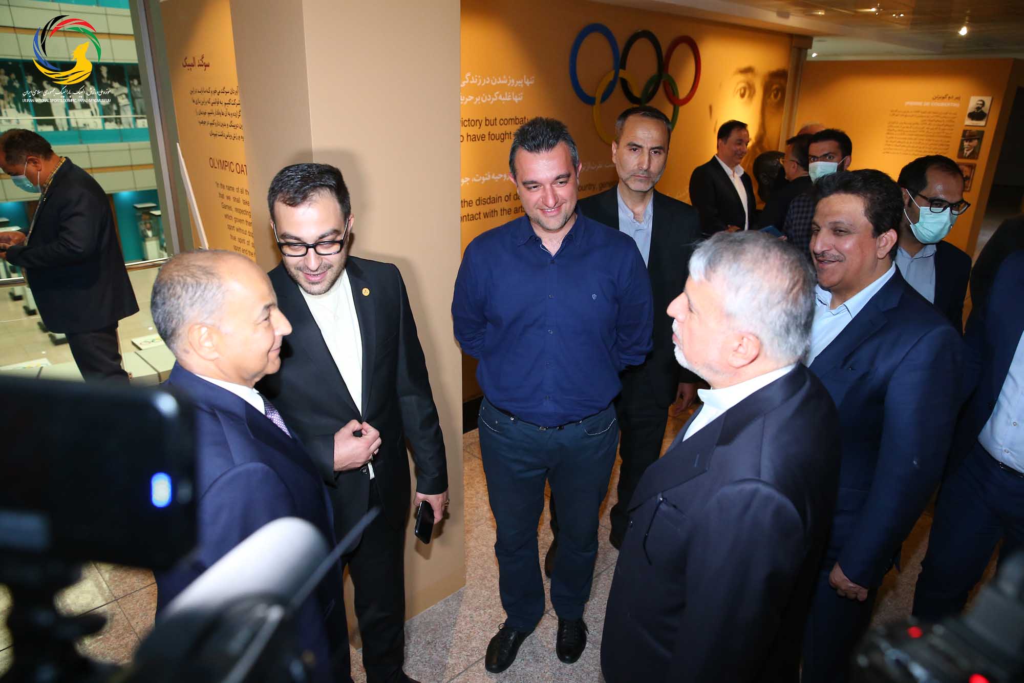 بازدید حسین المسلم مدیر کل شورای المپیک آسیا و رئیس فدراسیون بین المللی شنا از موزه ملی ورزش، المپیک، پارالمپیک