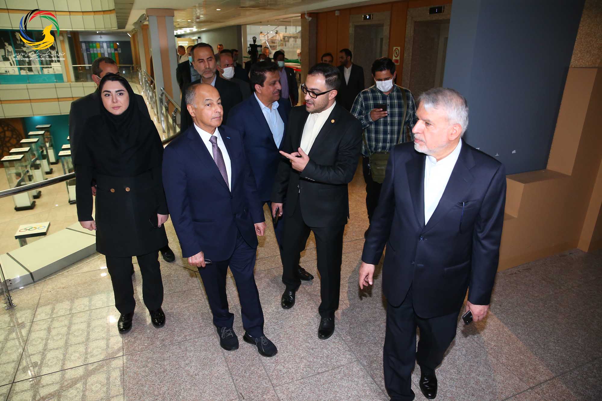 بازدید حسین المسلم مدیر کل شورای المپیک آسیا و رئیس فدراسیون بین المللی شنا از موزه ملی ورزش، المپیک، پارالمپیک