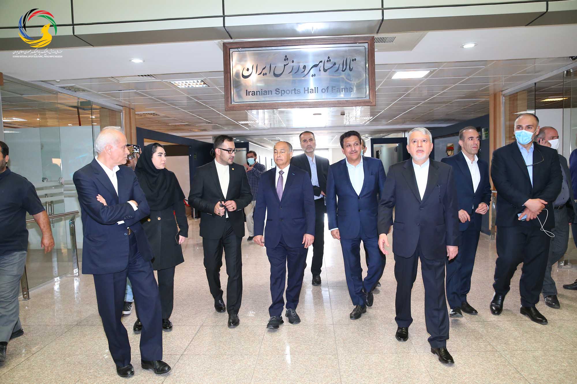 بازدید حسین المسلم مدیر کل شورای المپیک آسیا و رئیس فدراسیون بین المللی شنا از موزه ملی ورزش، المپیک، پارالمپیک