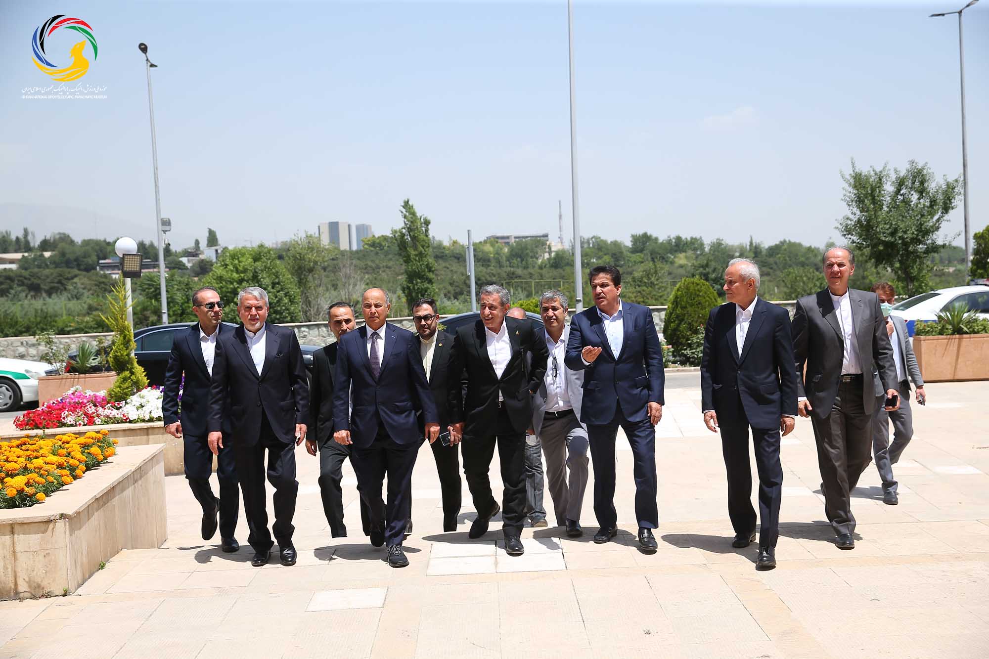 بازدید حسین المسلم مدیر کل شورای المپیک آسیا و رئیس فدراسیون بین المللی شنا از موزه ملی ورزش، المپیک، پارالمپیک