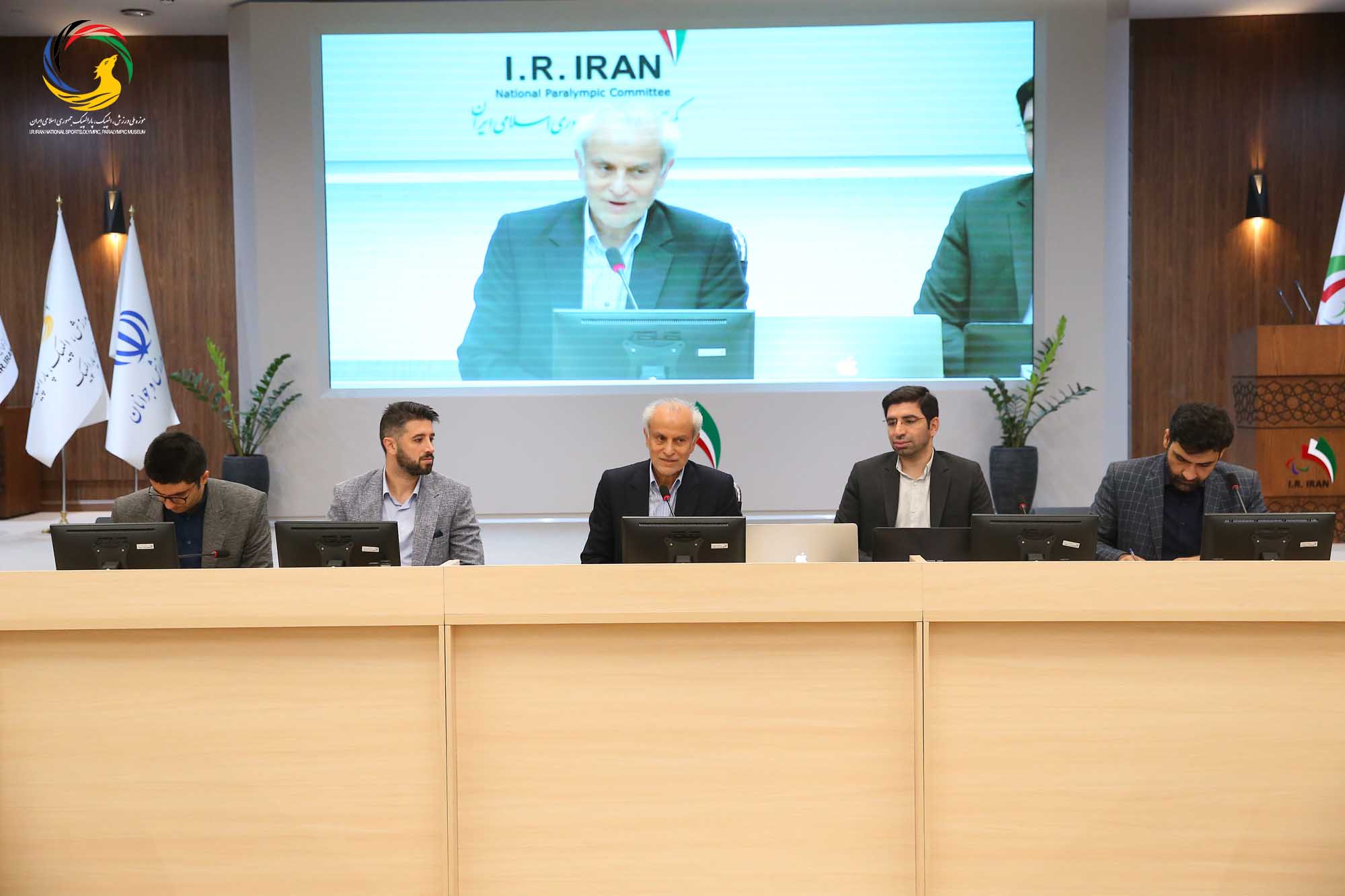 بازدید دانشجویان دانشکده تربیت بدنی دانشگاه تهران از موزه ملی ورزش، المپیک، پارالمپیک