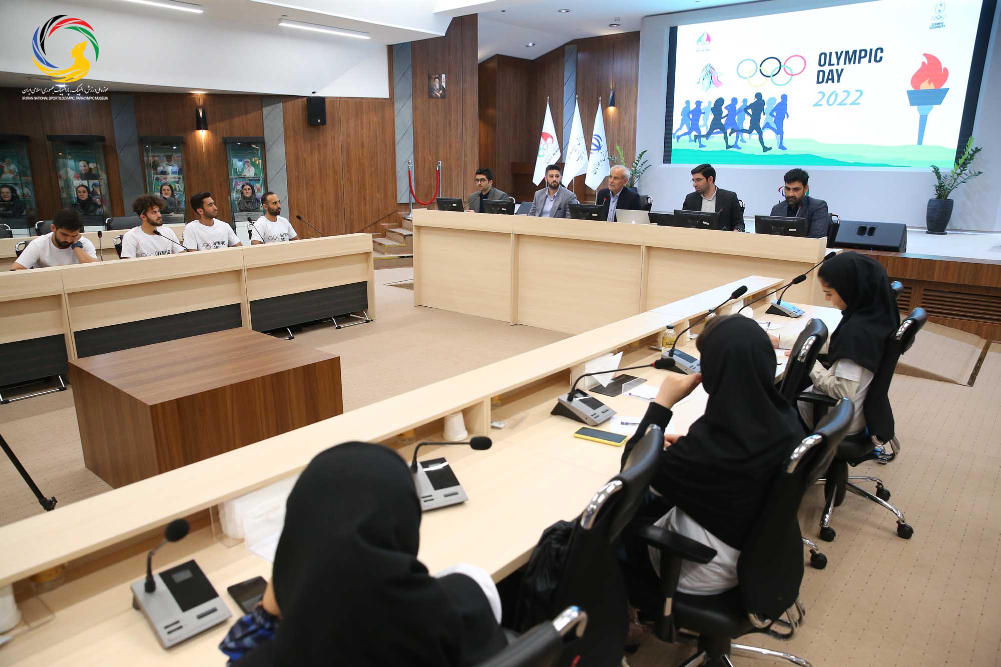 بازدید دانشجویان دانشکده تربیت بدنی دانشگاه تهران از موزه ملی ورزش، المپیک، پارالمپیک