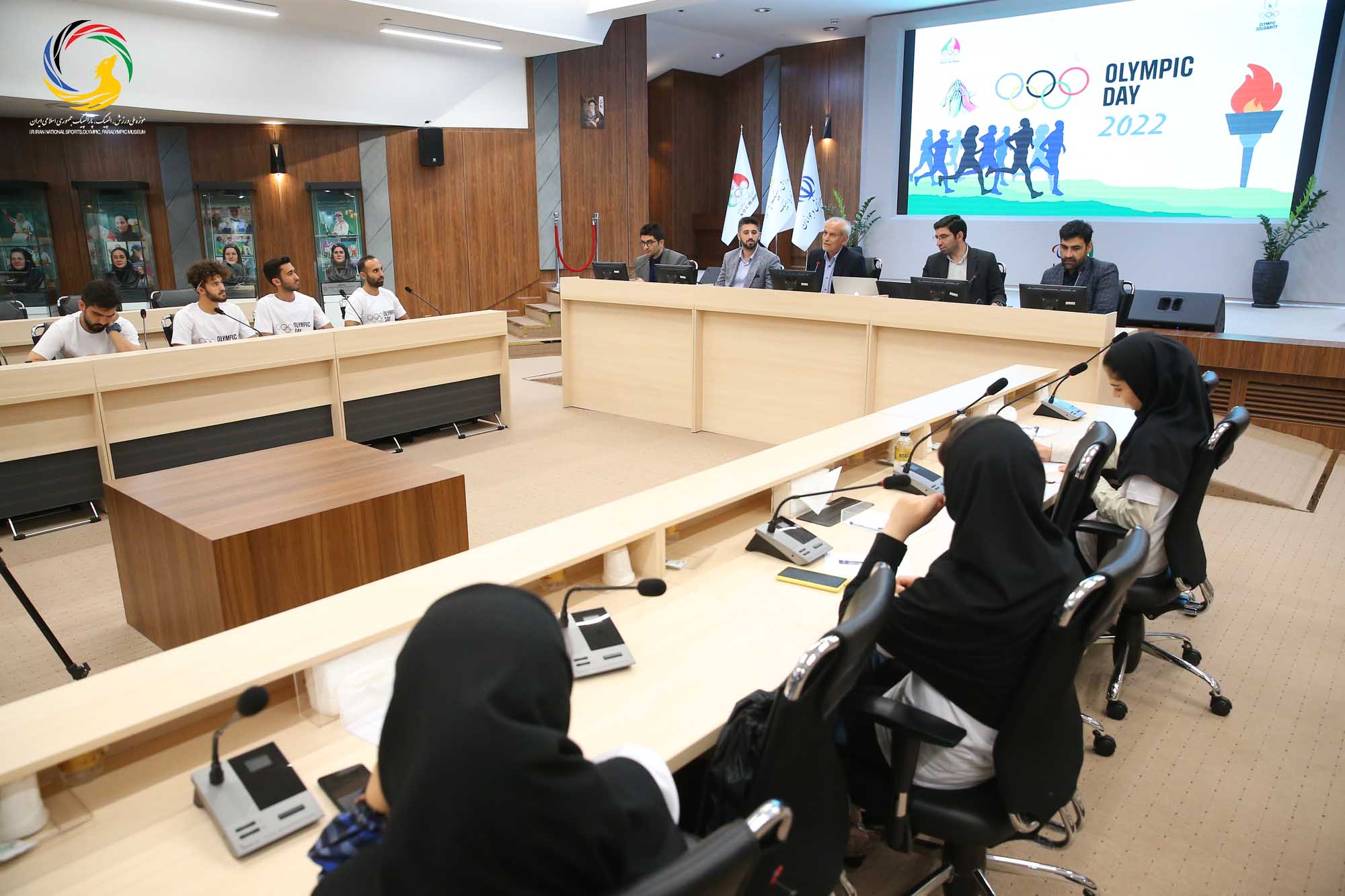 بازدید دانشجویان دانشکده تربیت بدنی دانشگاه تهران از موزه ملی ورزش، المپیک، پارالمپیک