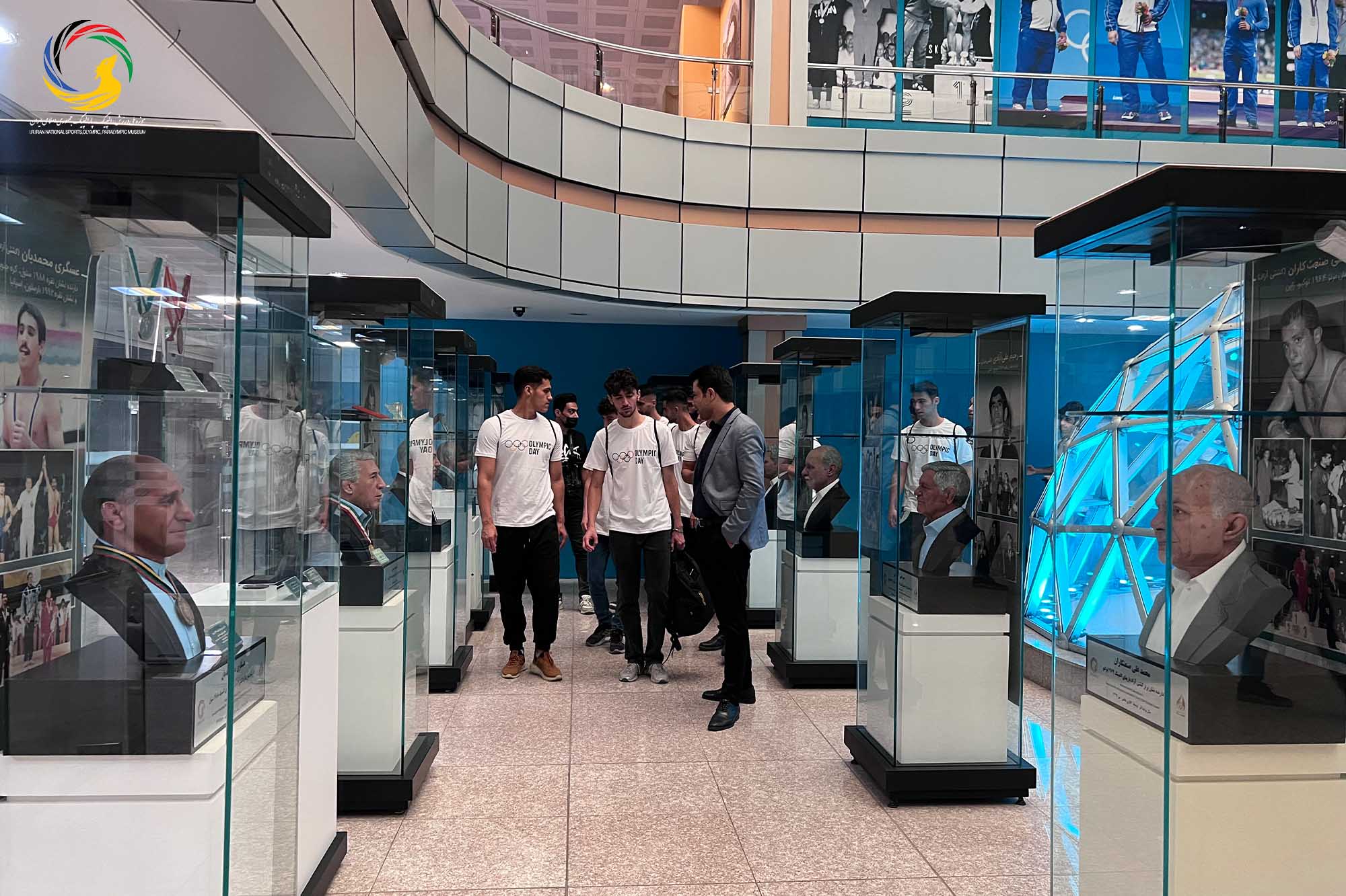 بازدید دانشجویان دانشکده تربیت بدنی دانشگاه تهران از موزه ملی ورزش، المپیک، پارالمپیک