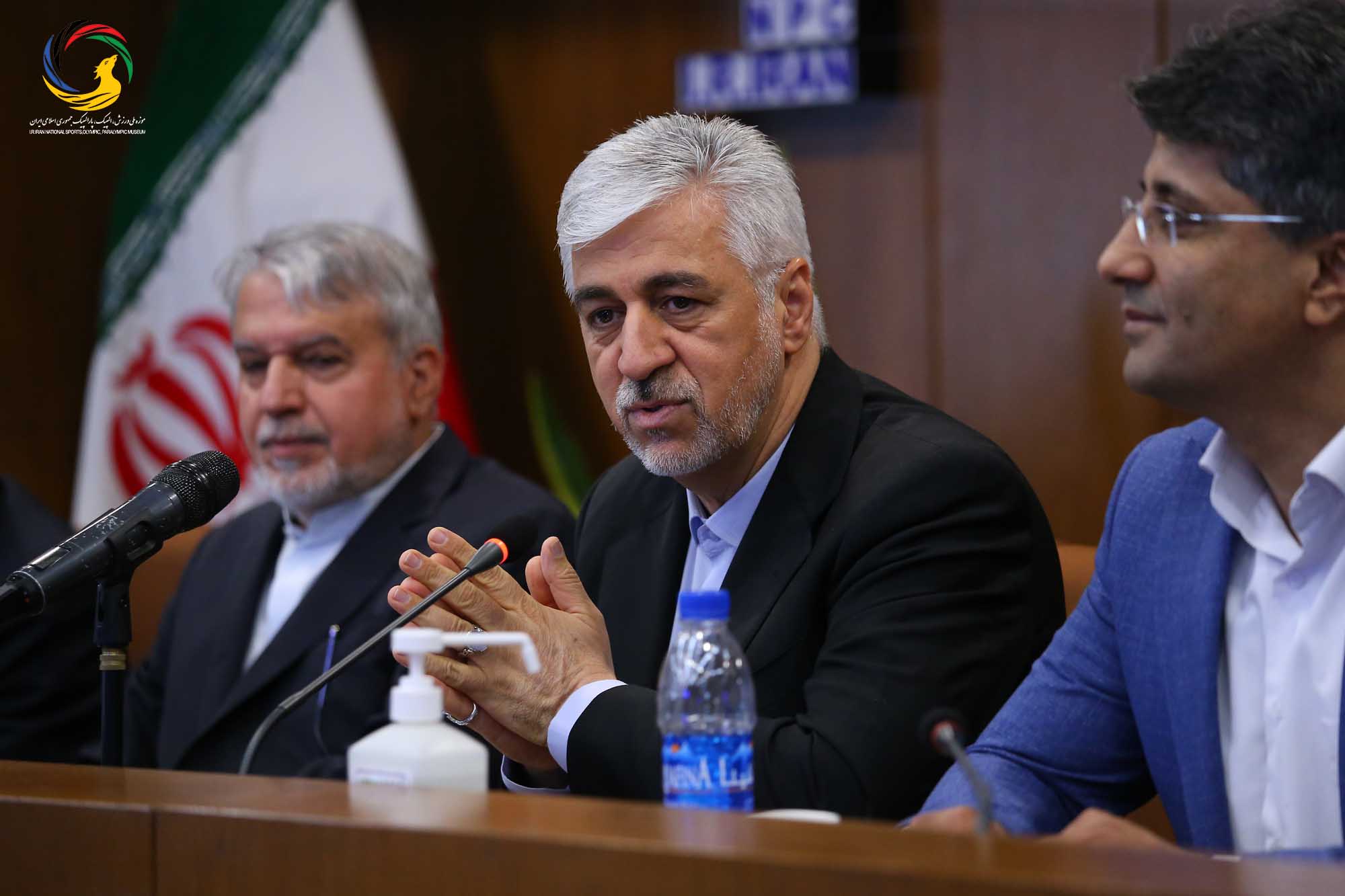 مراسم تجلیل از پیشکسوتان بوکس ایران و رونمایی از سردیس ماسیس هامبارسومیان